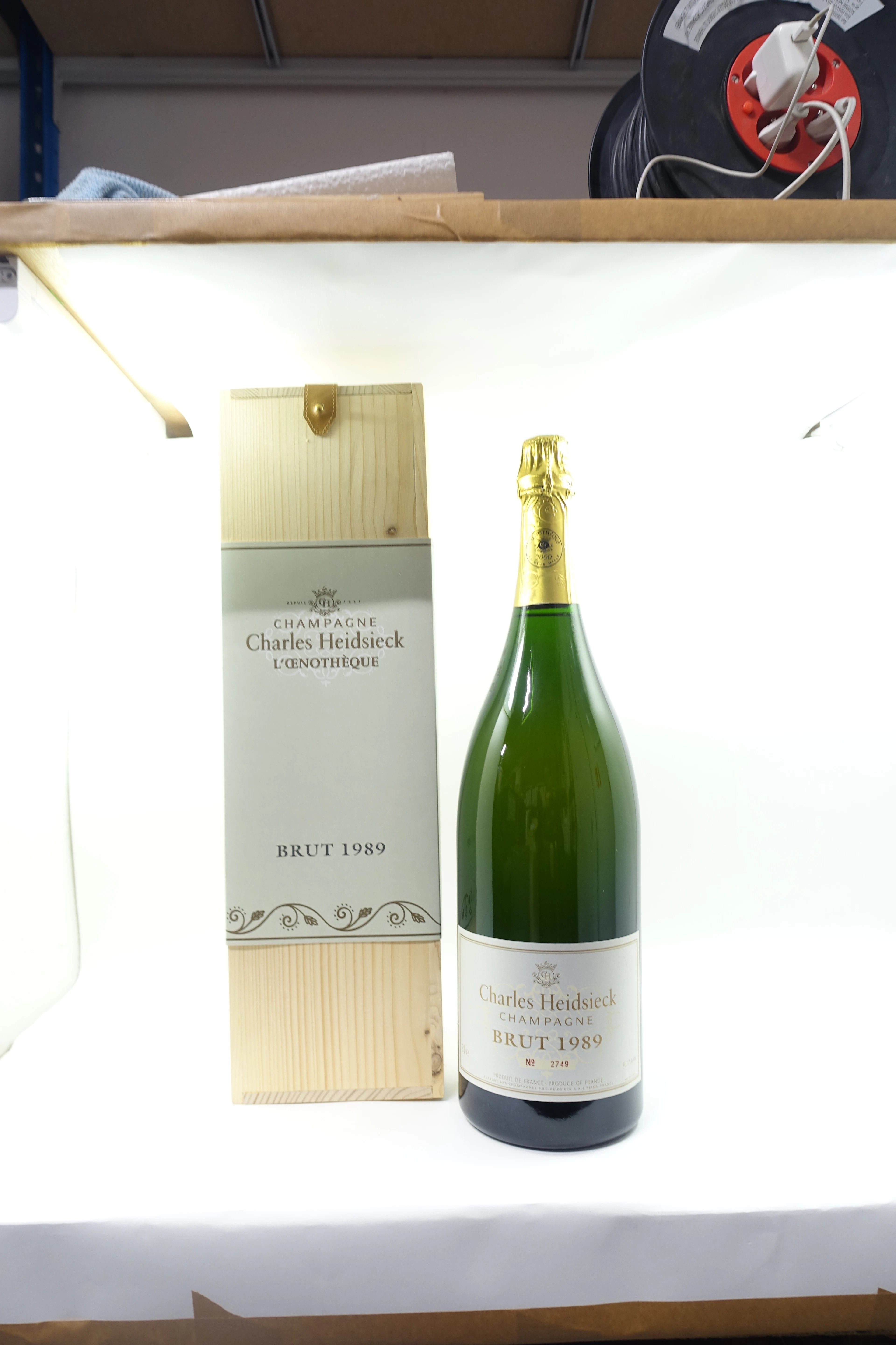 1 jéroboam CHAMPAGNE CHARLES HEIDSEICK 1989 Brut. L'Oenothèque 2000