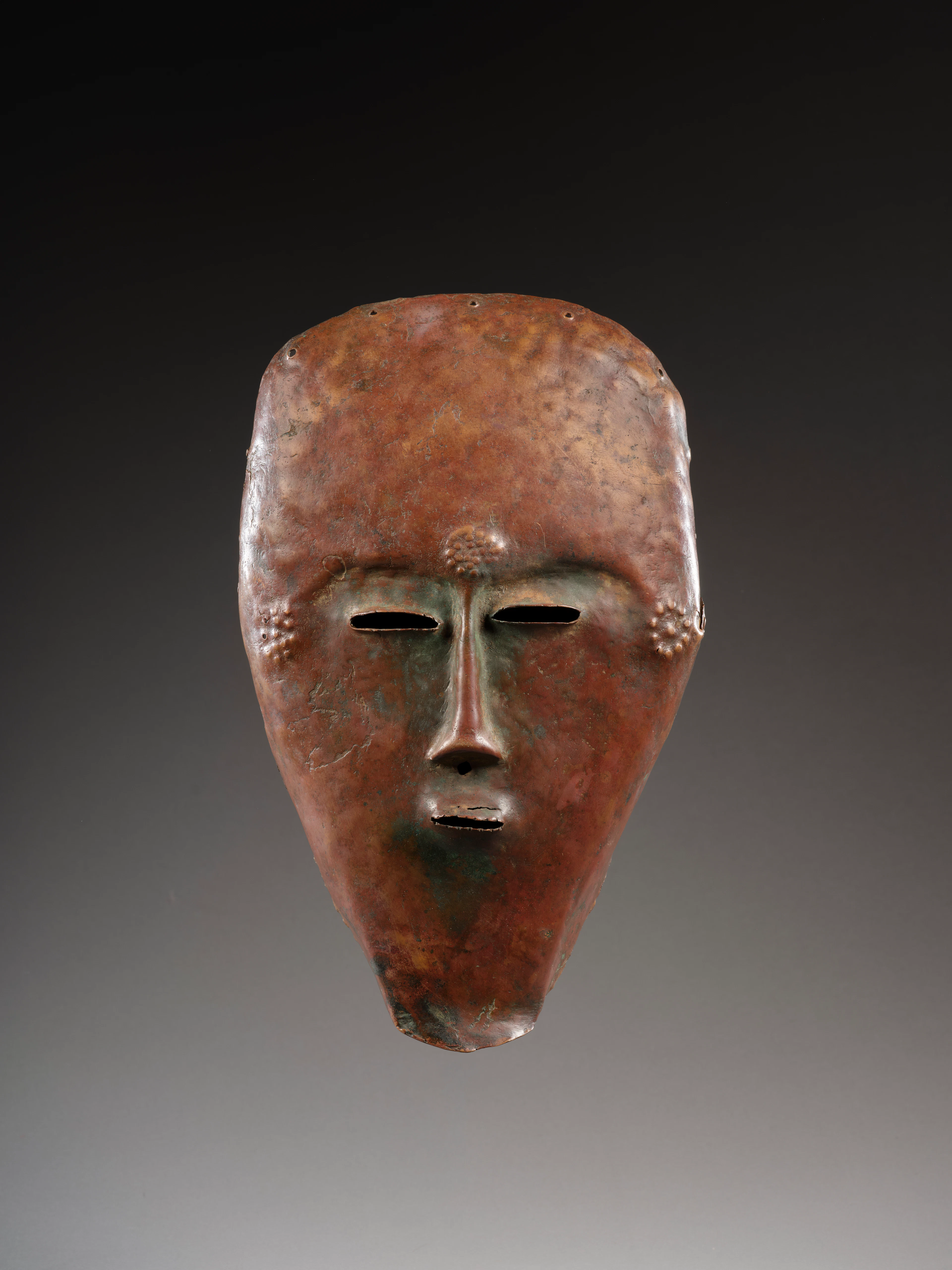 A KONGO DINGA MASK