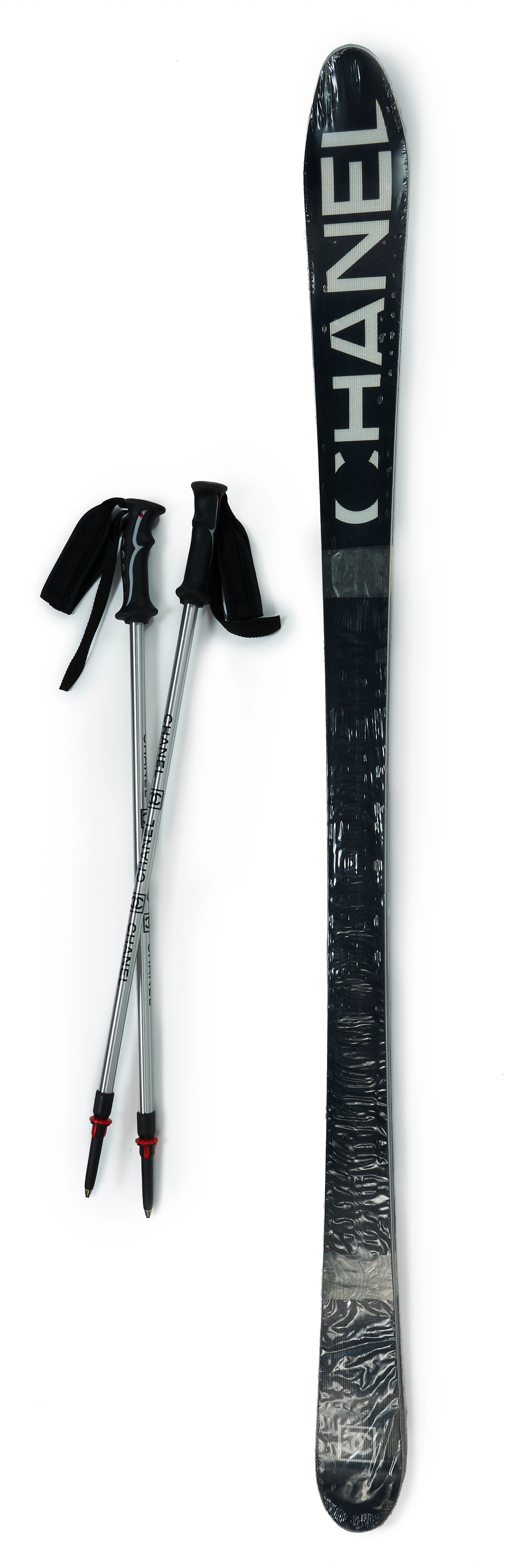 CHANEL Skis