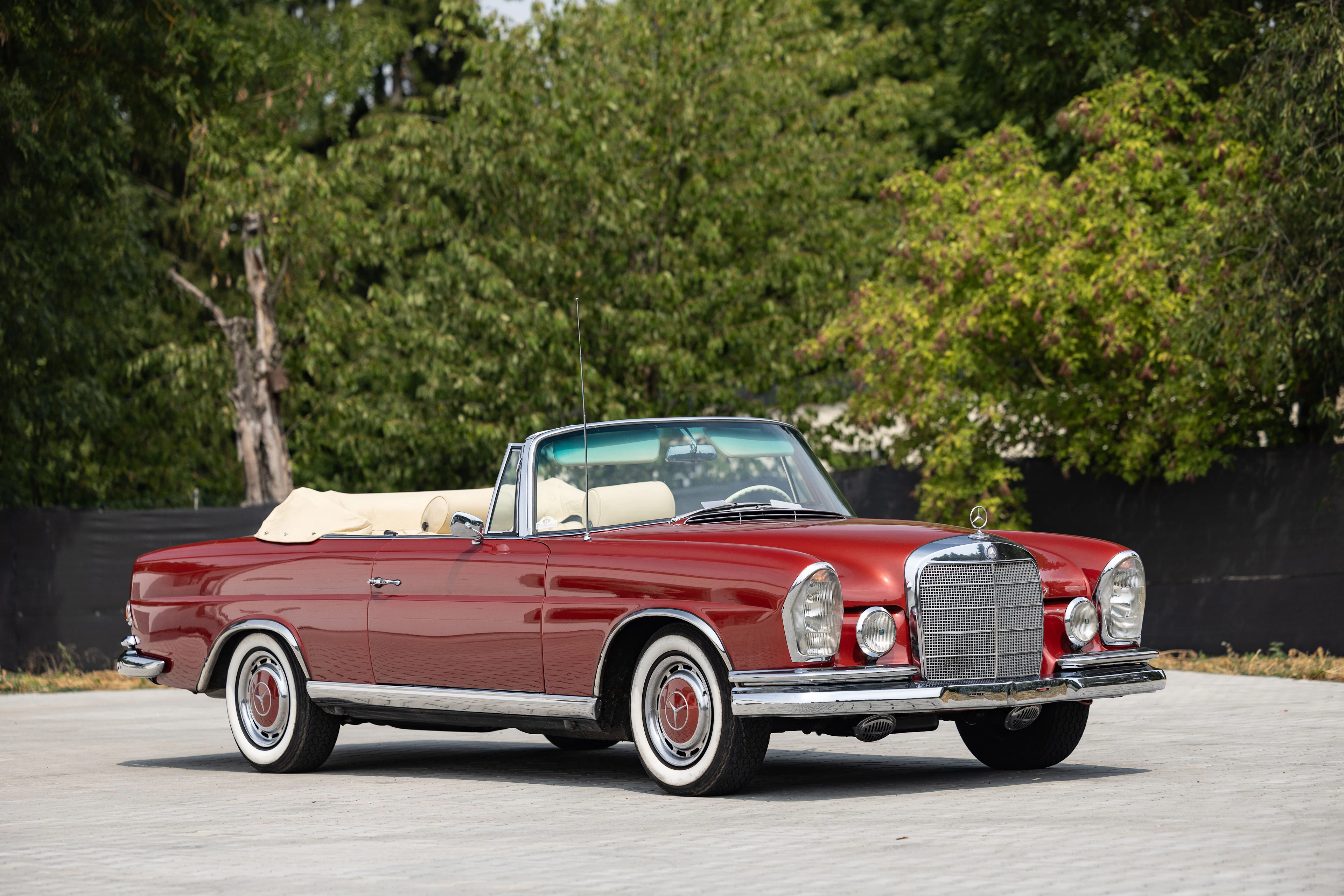 1966 Mercedes-Benz 250 SE Cabriolet No reserve