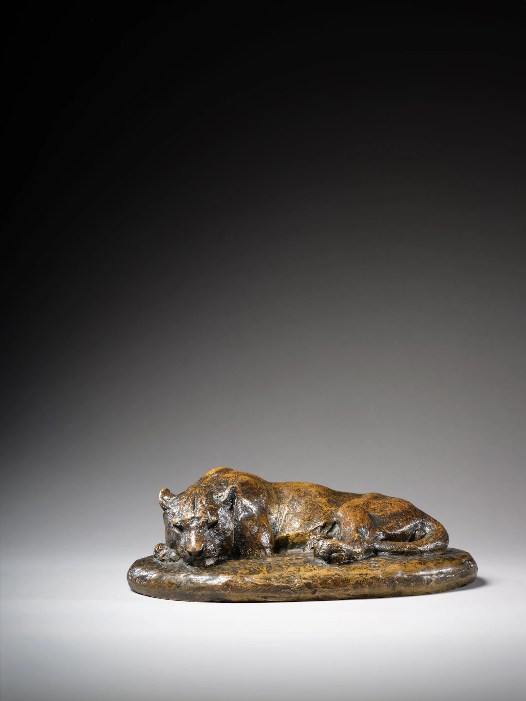 Antoine-Louis BARYE Paris, 1795 - 1875 Jaguar dormant