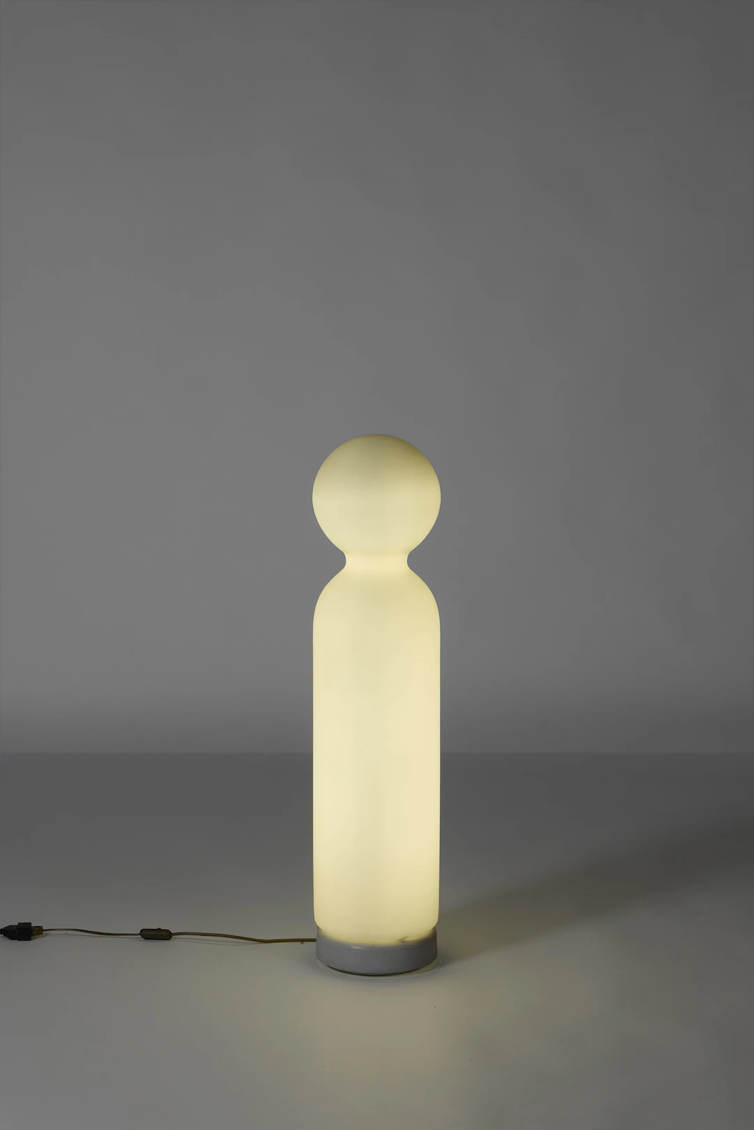 Lampadaire « Quille » modèle 10498 – circa 1972