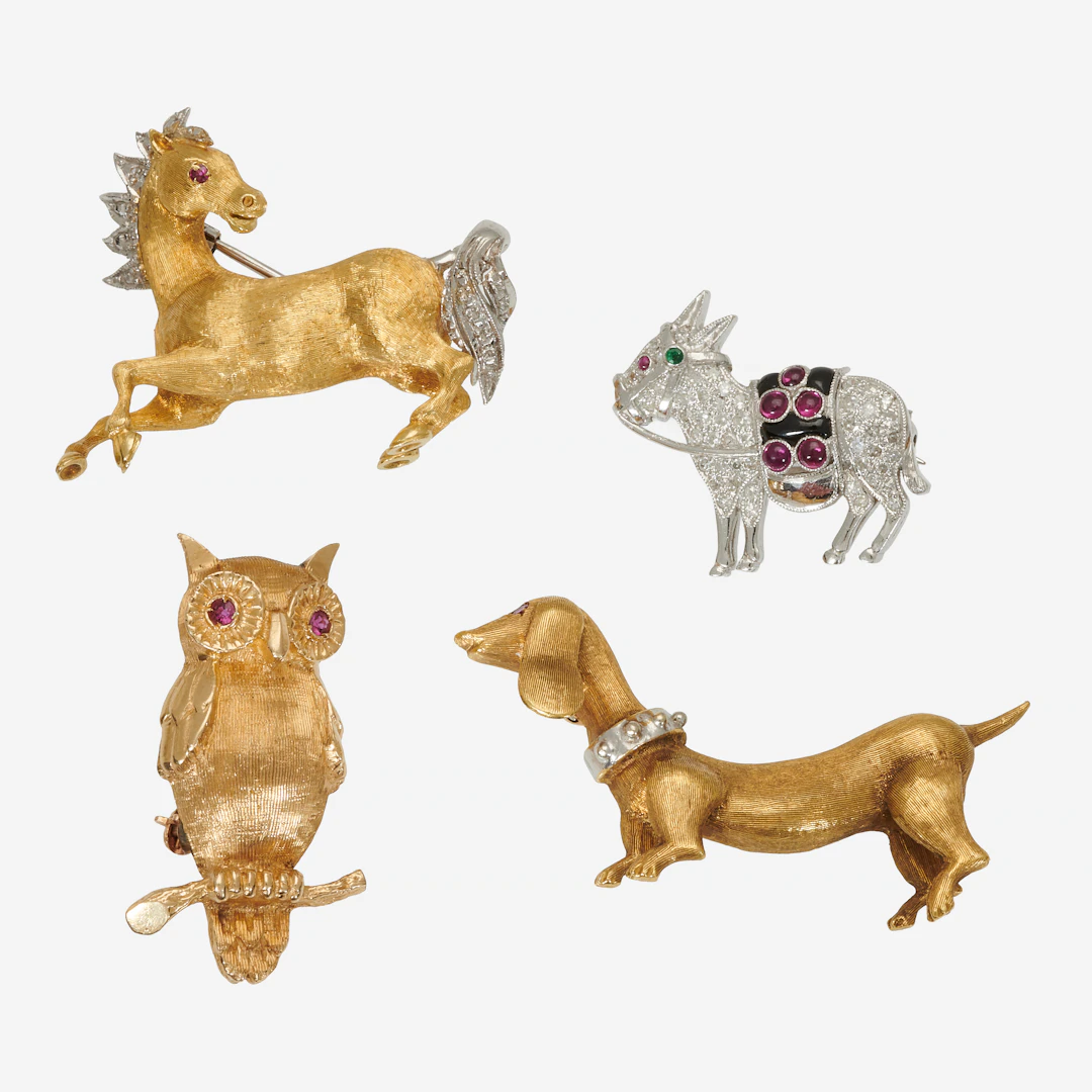Lot de quatre broches animalières