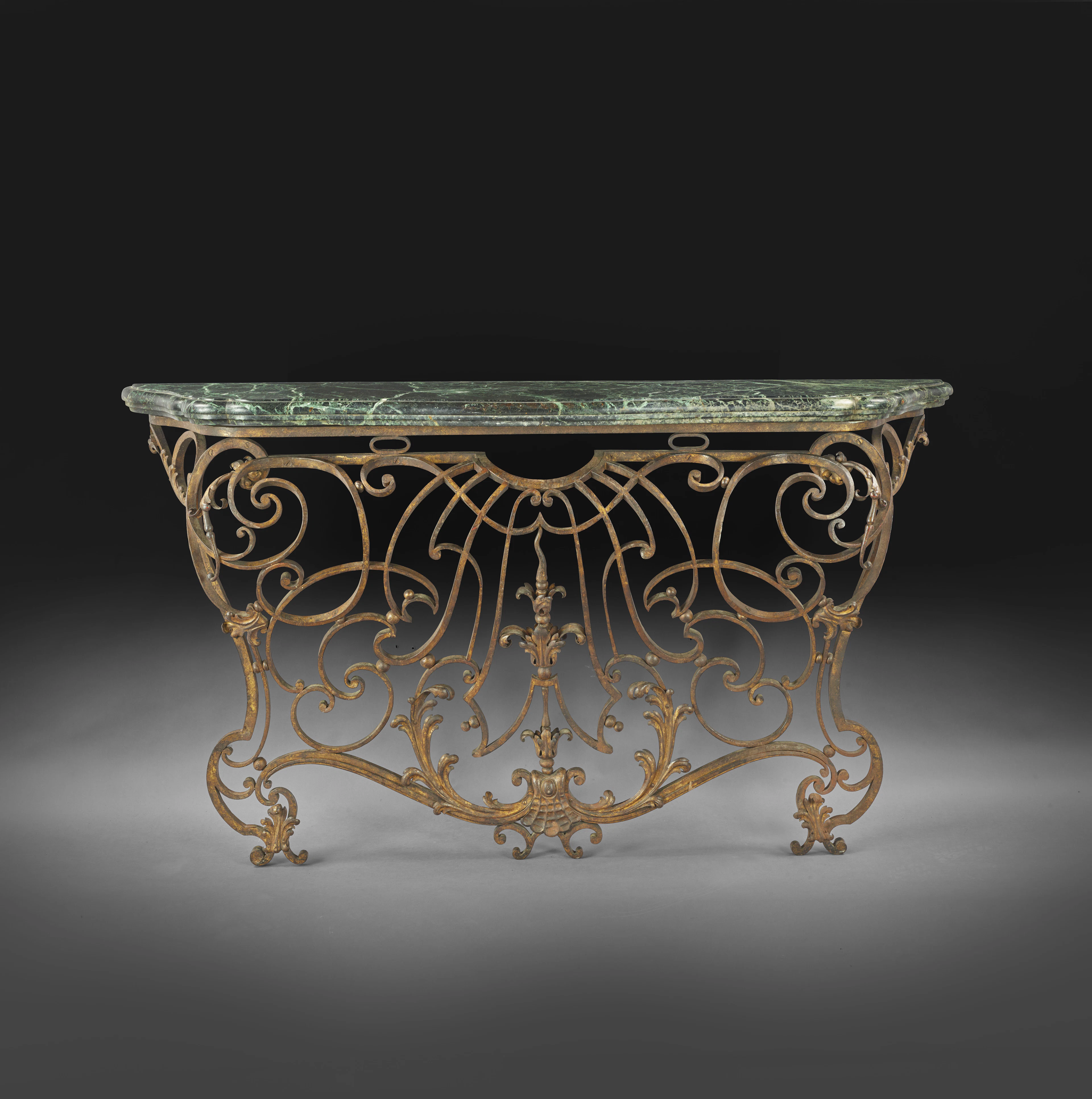 CONSOLE DE STYLE LOUIS XV