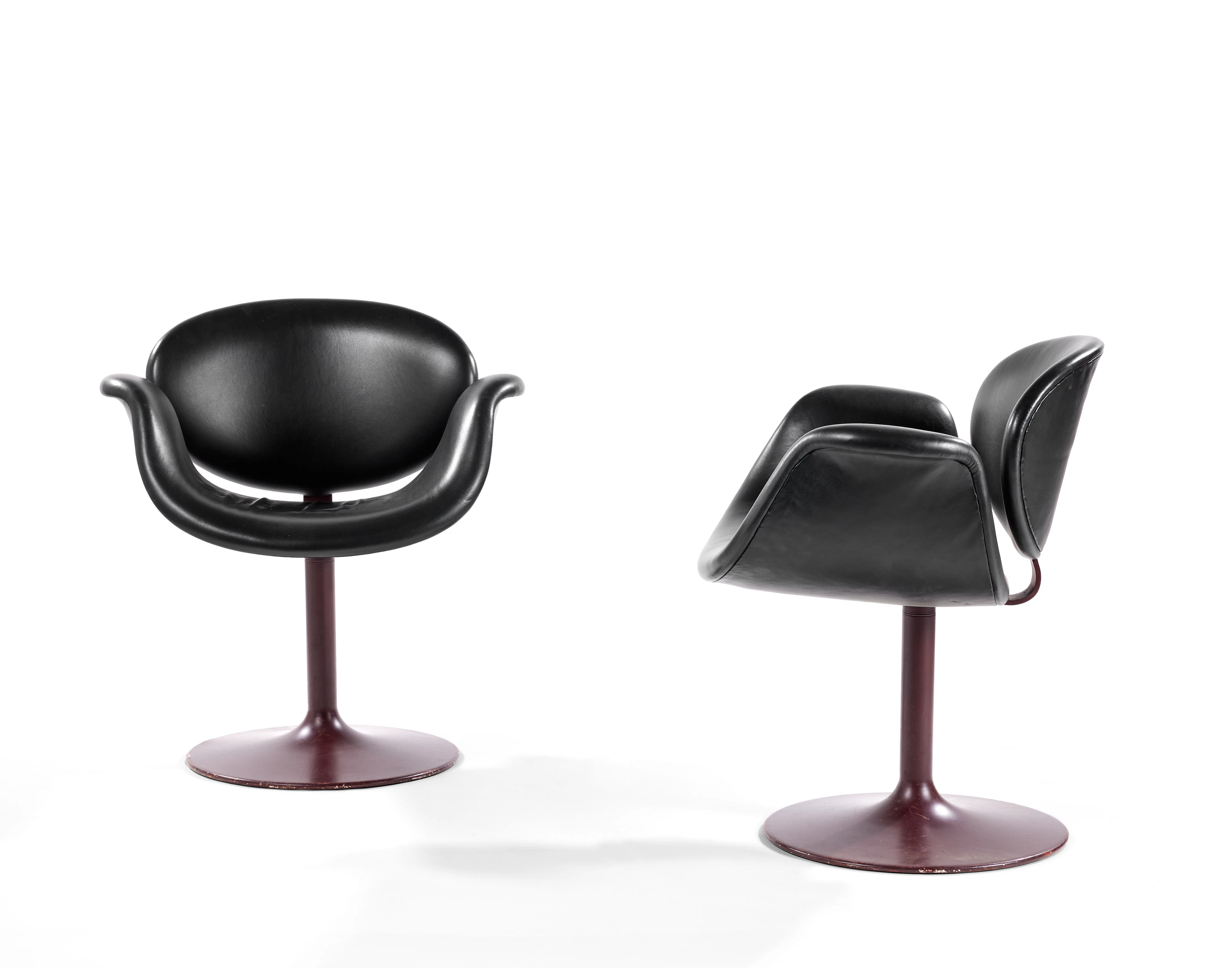 Suite de deux fauteuils "Little Tulip" - modèle créé en 1965