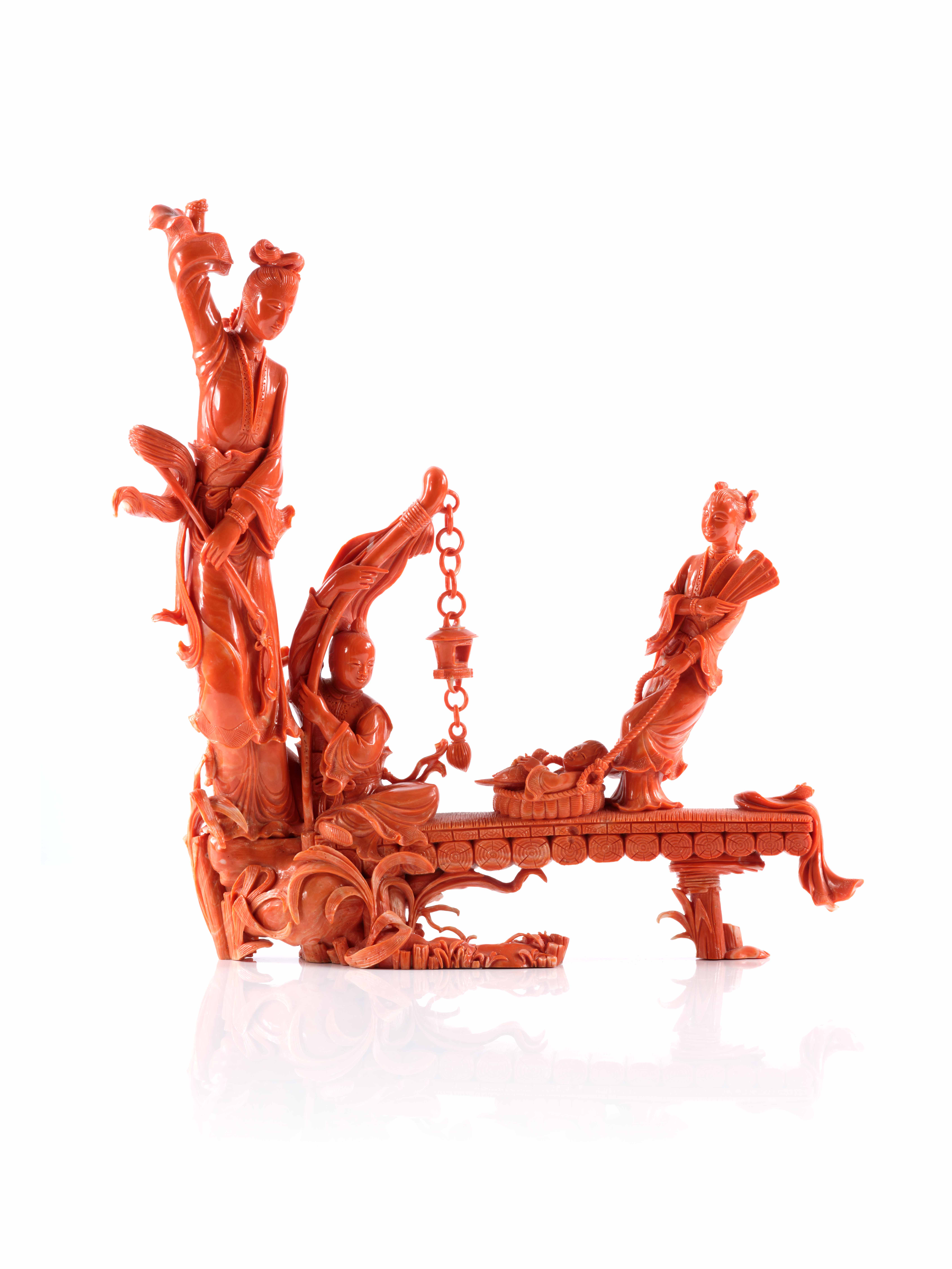 GROUPE EN CORAIL SCULPTÉ, Chine, XXe siècle