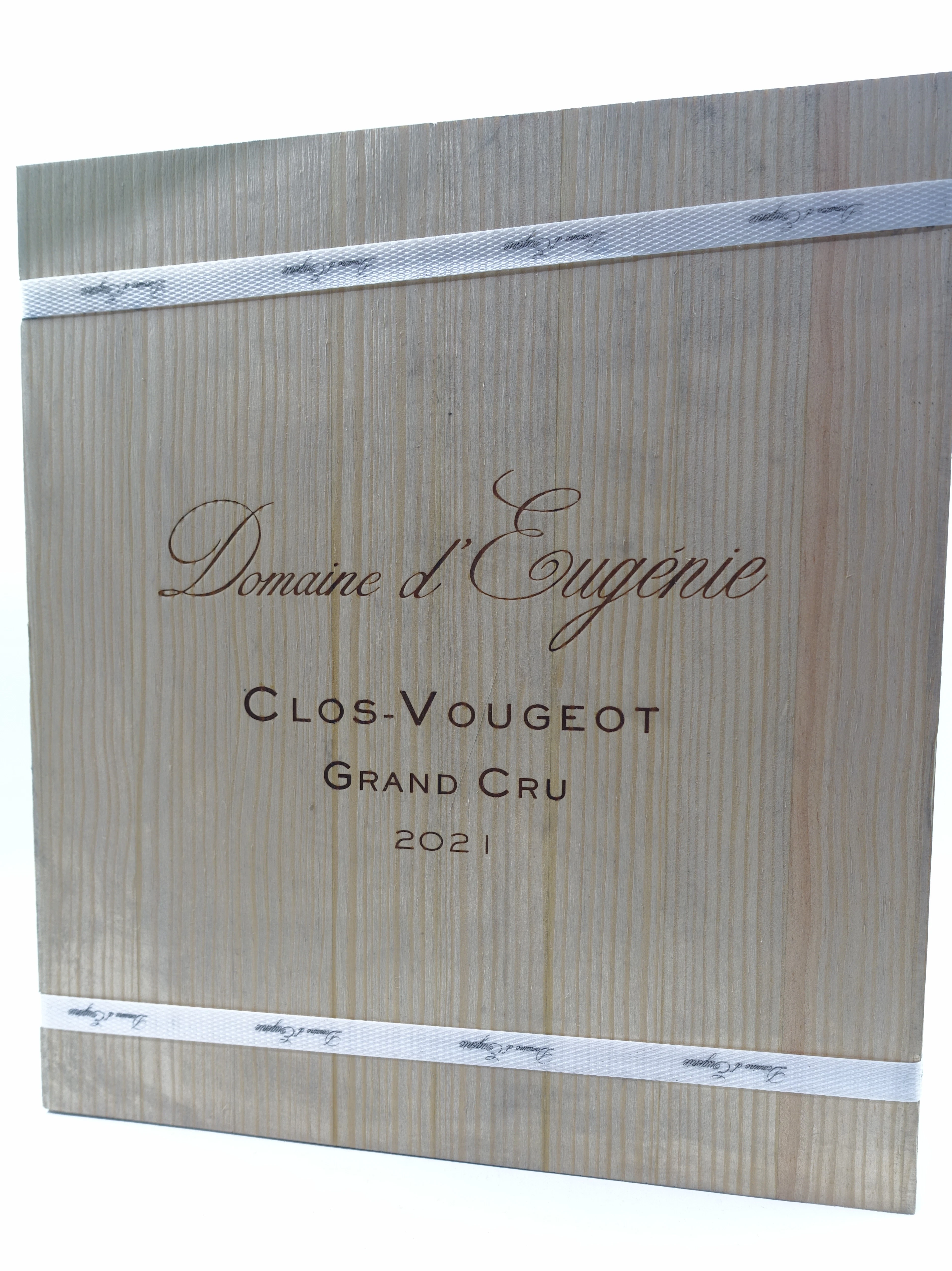 3 bts CLOS DE VOUGEOT 2021 Grand Cru. Domaine d'Eugénie