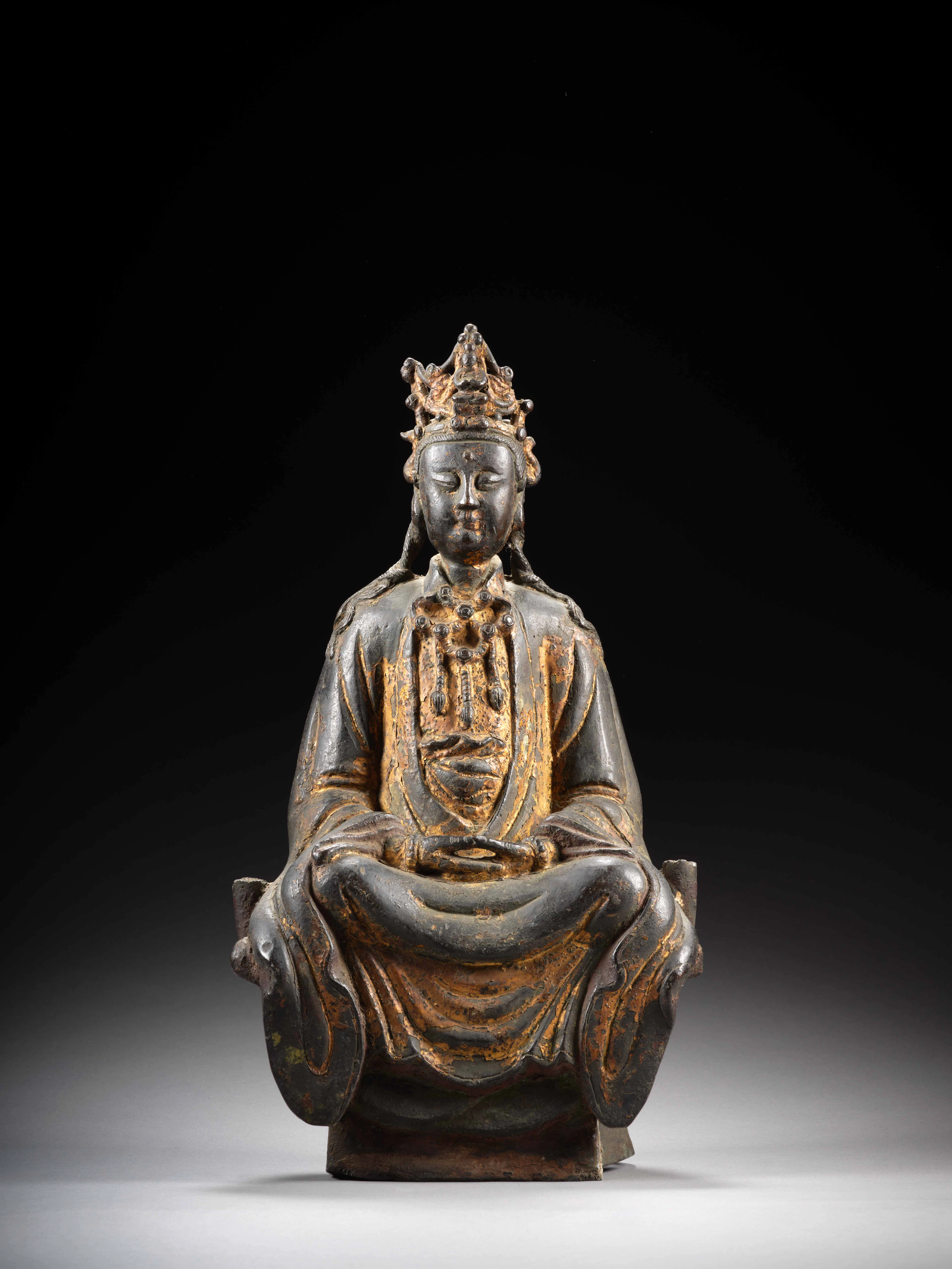 STATUETTE DE GUANYIN EN BRONZE, Chine, dynastie Ming (1368–1644)