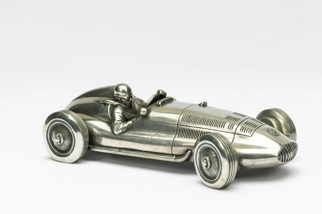 Mercedes–Benz W165 – Silver Arrow No reserve