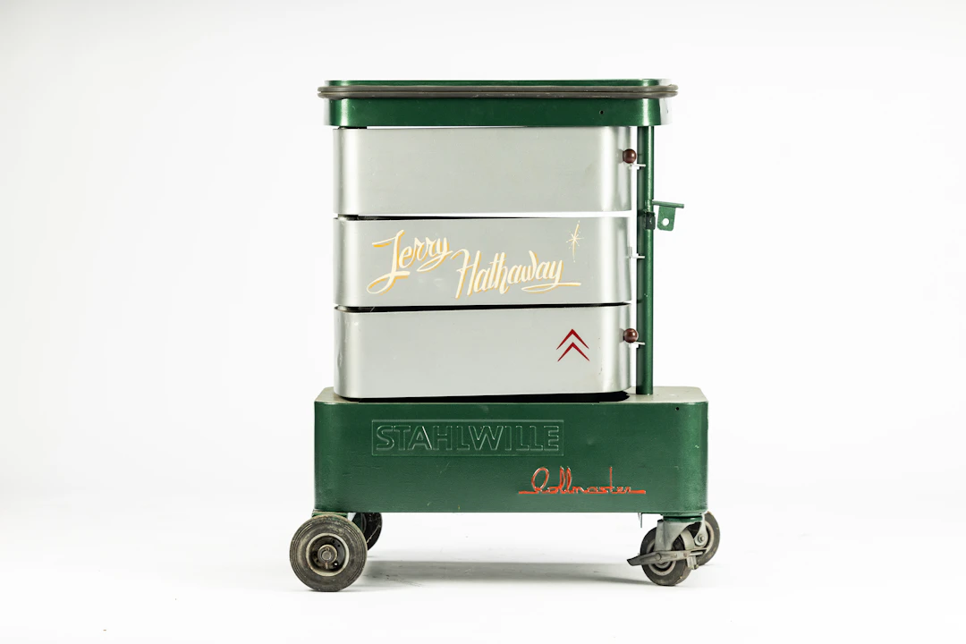 Tool trolley No reserve