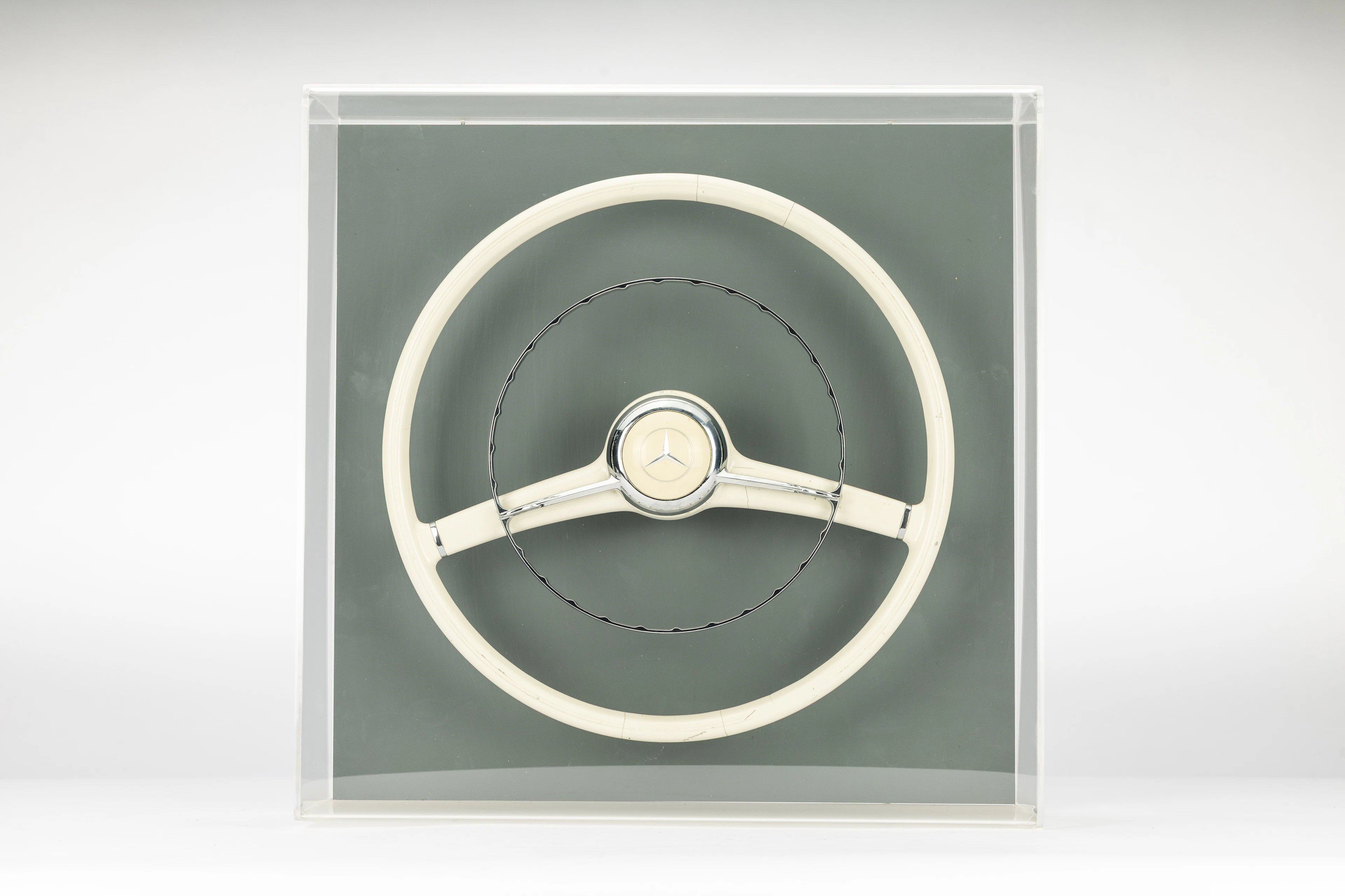 Mercedes-Benz 190 SL – Steering wheel No reserve