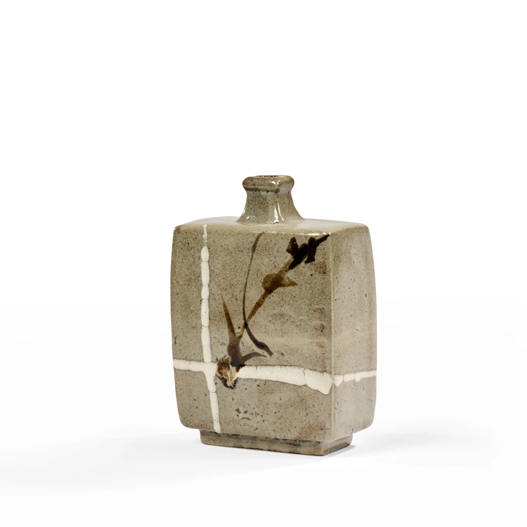 Shoji HAMADA (Japonais - 1894-1978) Vase quadrangulaire -1950