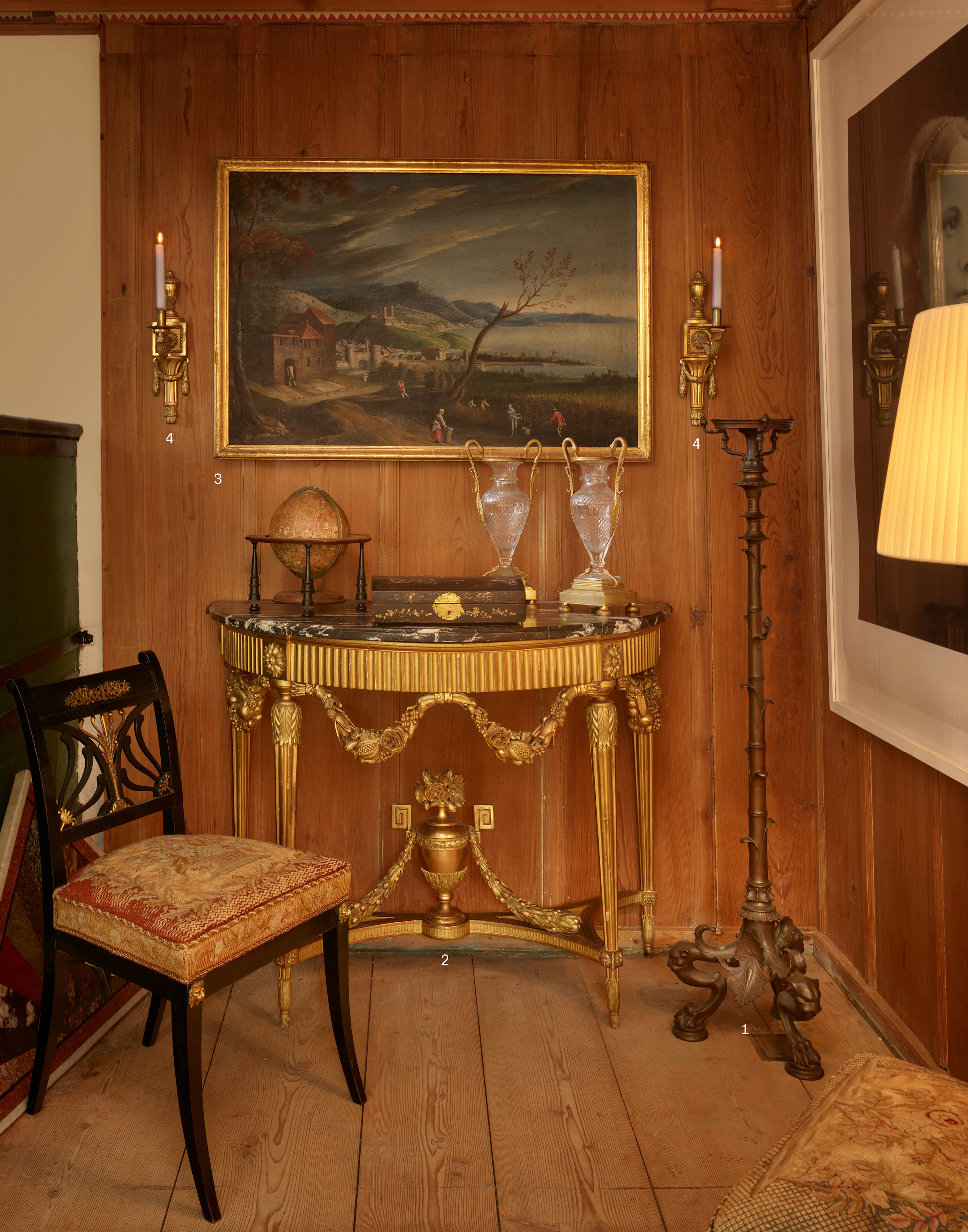 PORTE-TORCHÈRE DE STYLE NÉO-POMPÉIEN