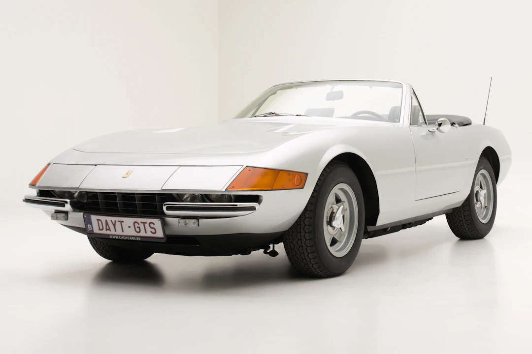 1972 Ferrari 365 GTS/4 Daytona Spider with hardtop