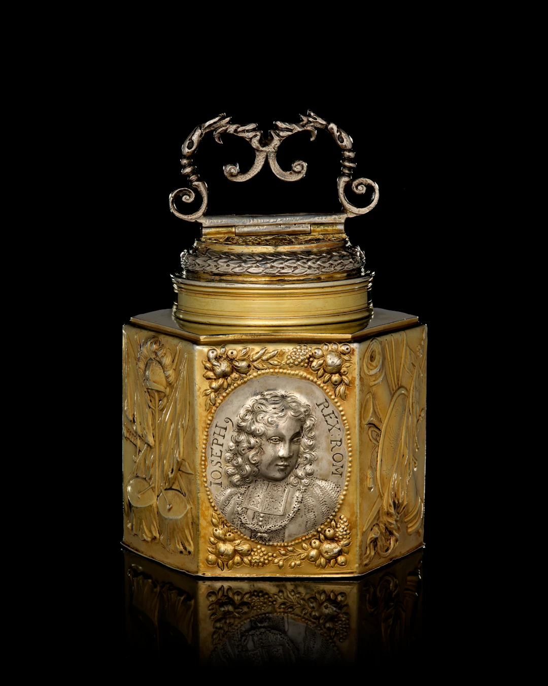 A large German parcel-gilt silver covered box, Johann I Schuch, Augsburg