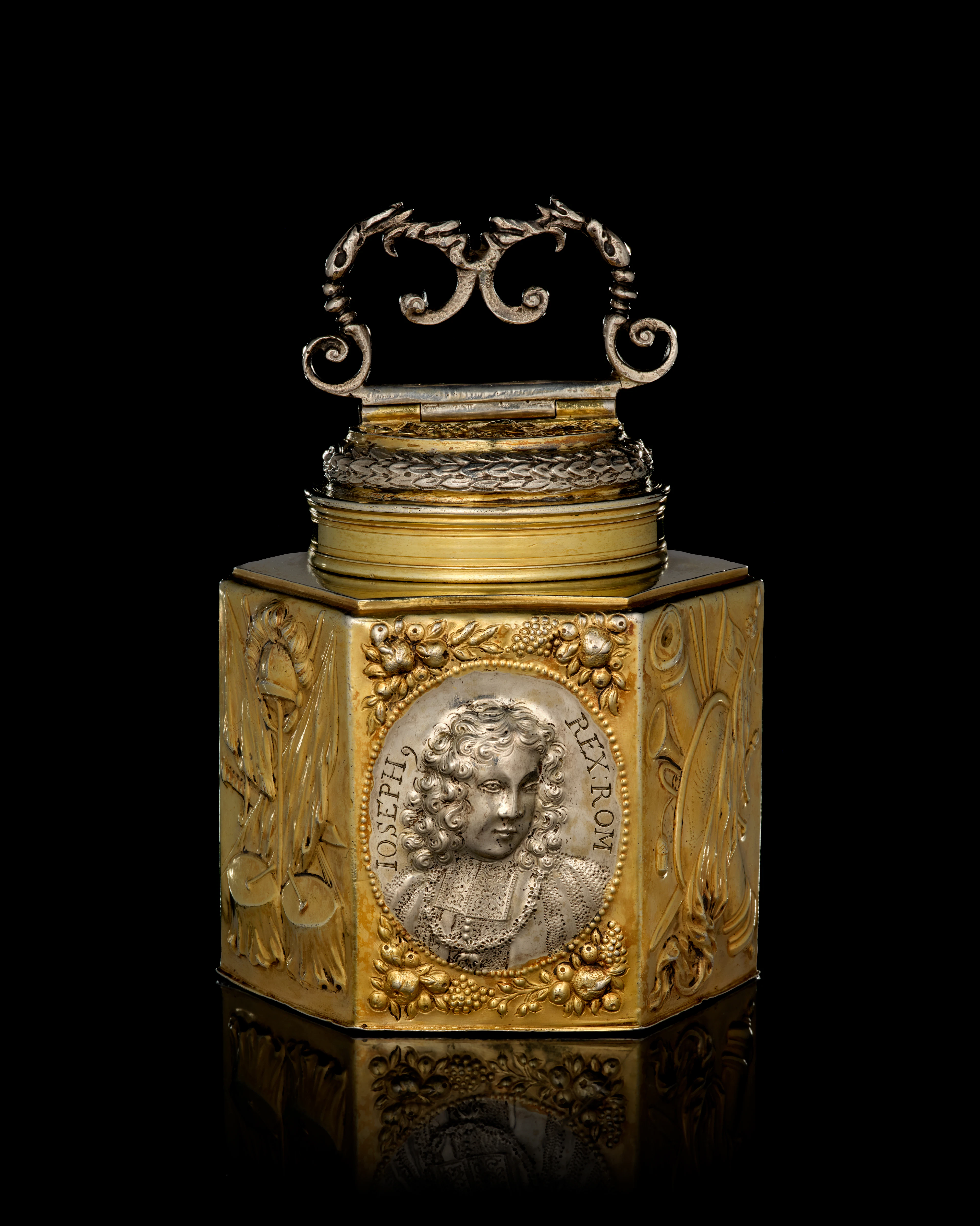 A large German parcel-gilt silver covered box, Johann I Schuch, Augsburg