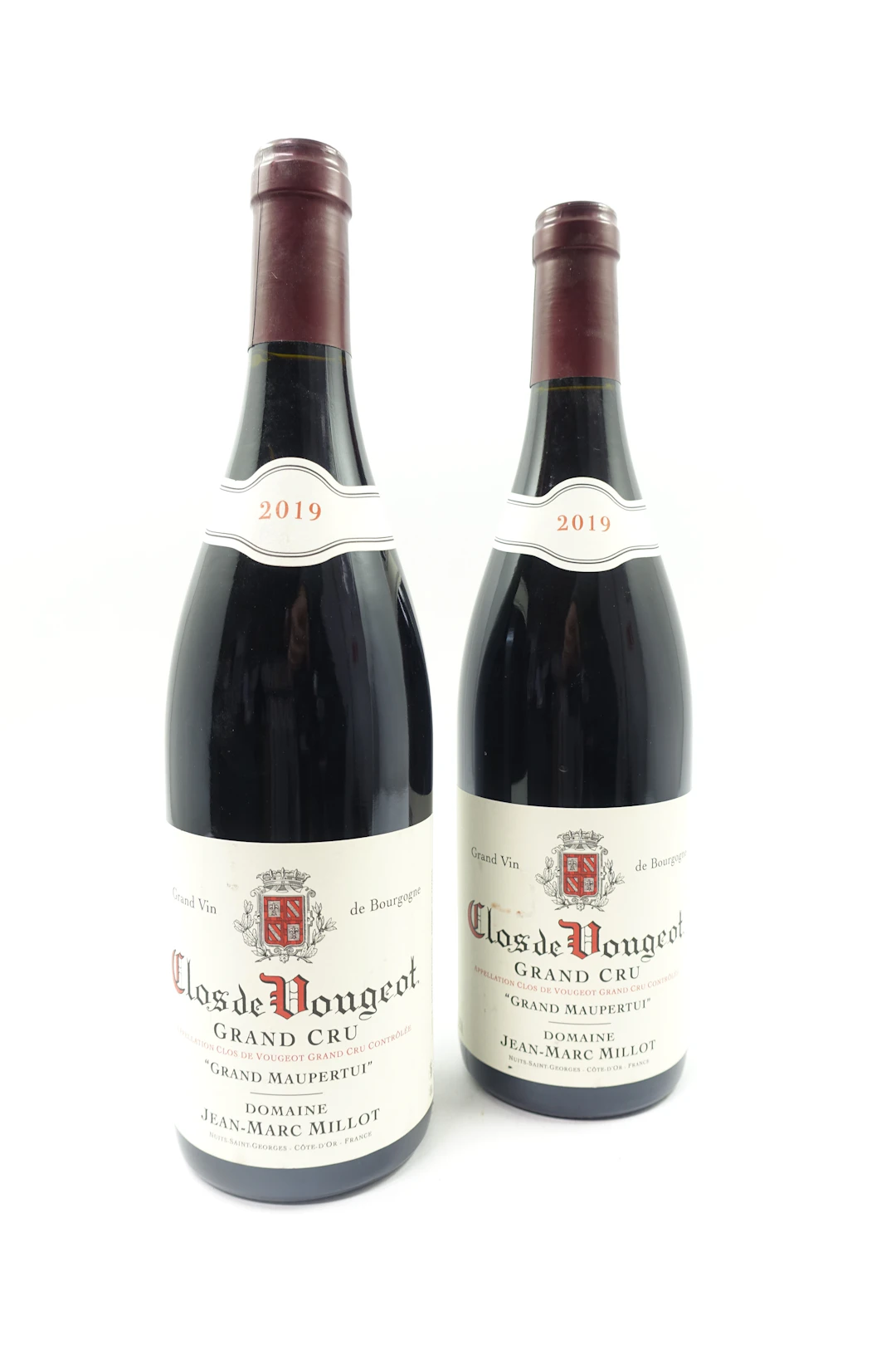 2 bts CLOS DE VOUGEOT 2019 Grand Cru Grand Maupertui. Domaine Jean-Marc Millot