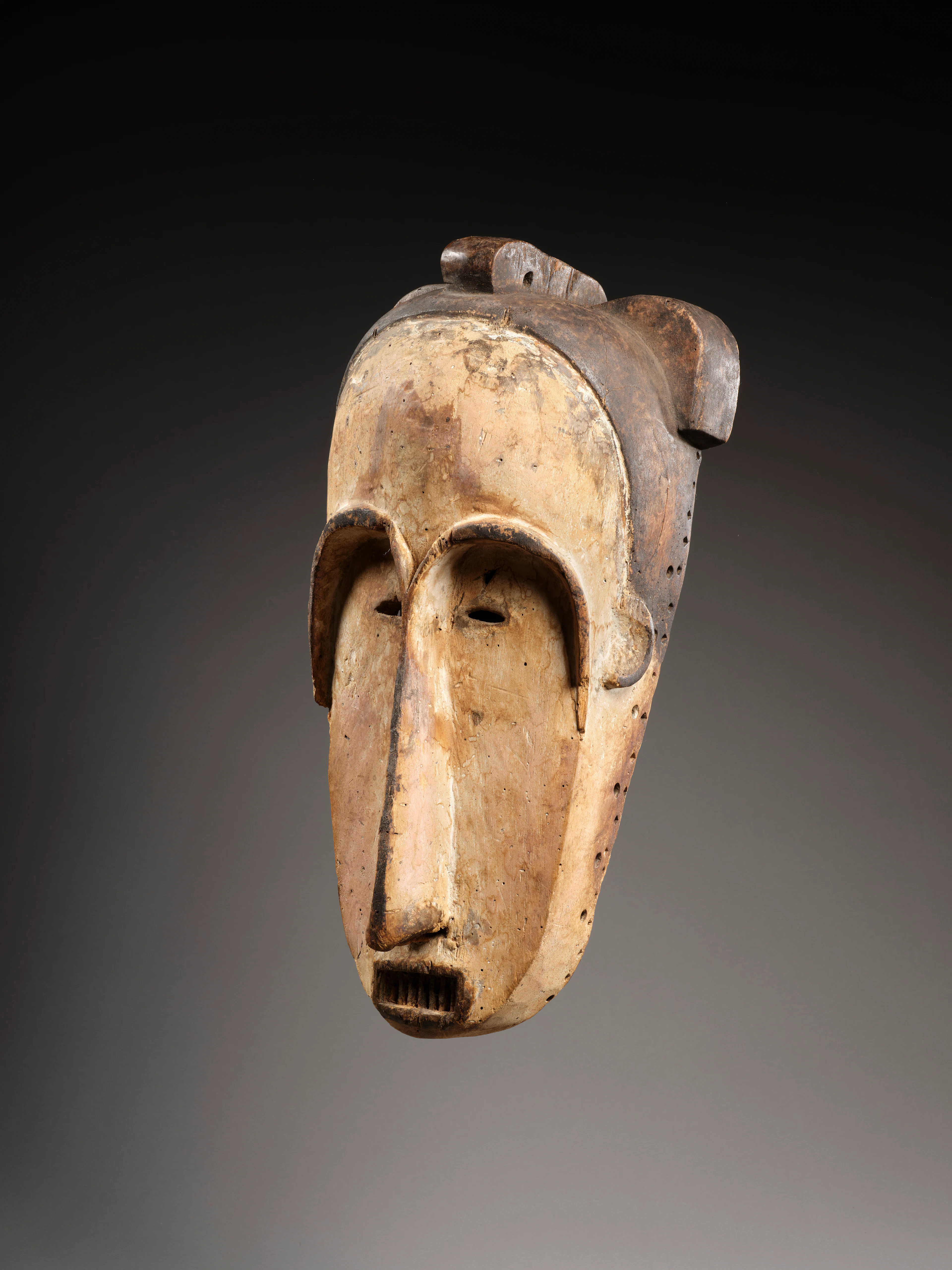 A FANG MASK