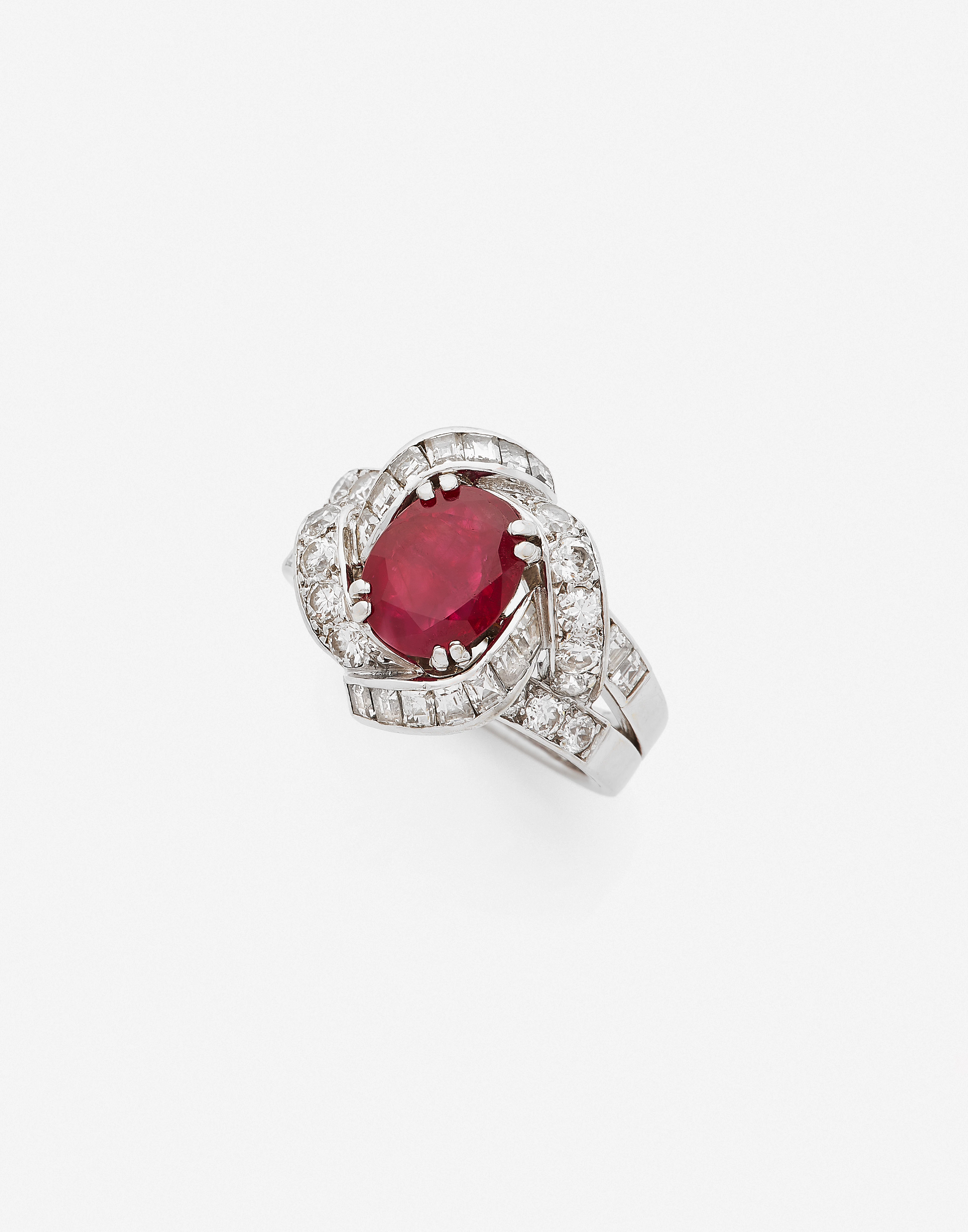 - CHAUMET Bague
