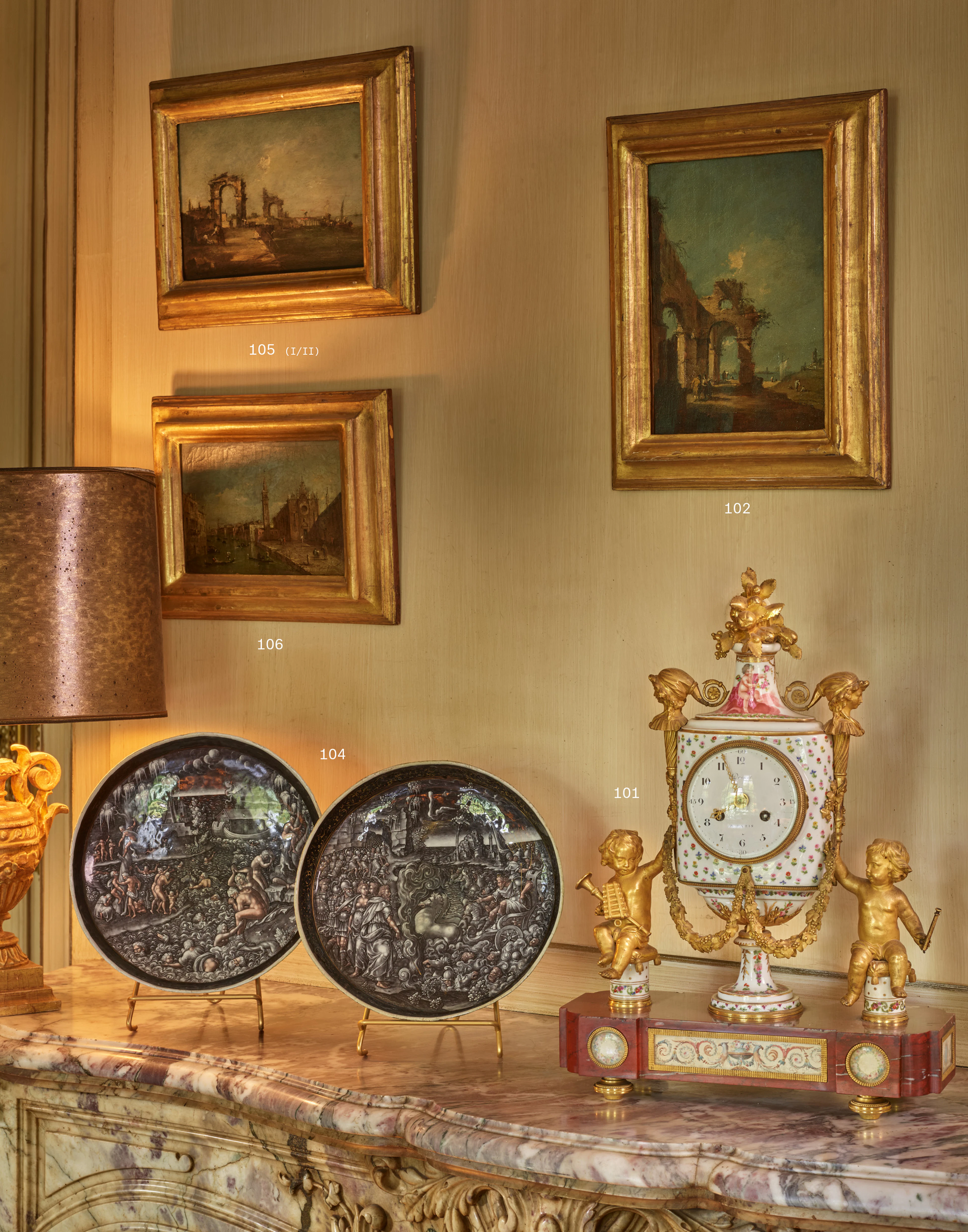 PENDULE DE LA FIN DU XVIIIe SIÈCLE