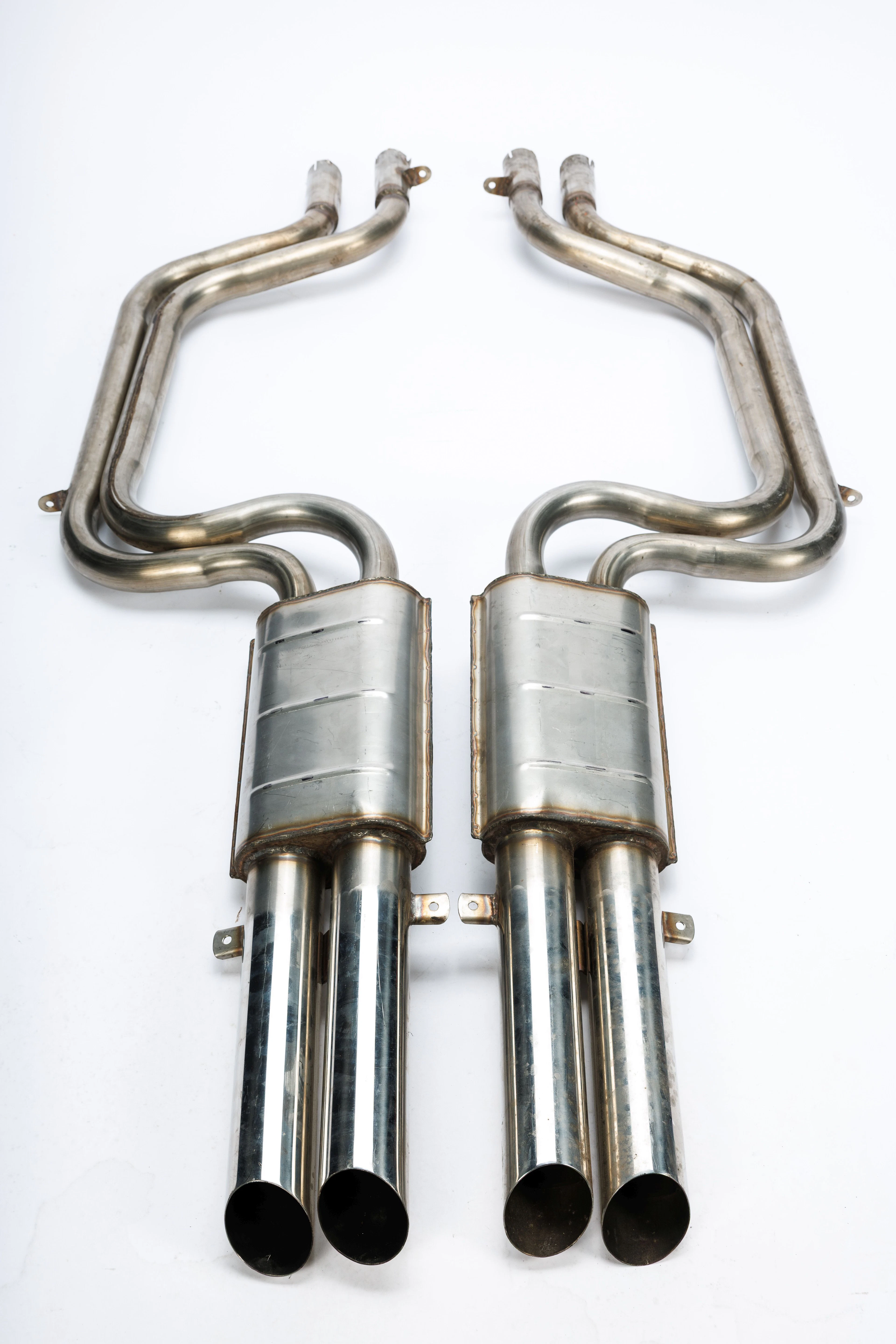 Ferrari 365 GTB/4 Daytona – Exhaust silencers