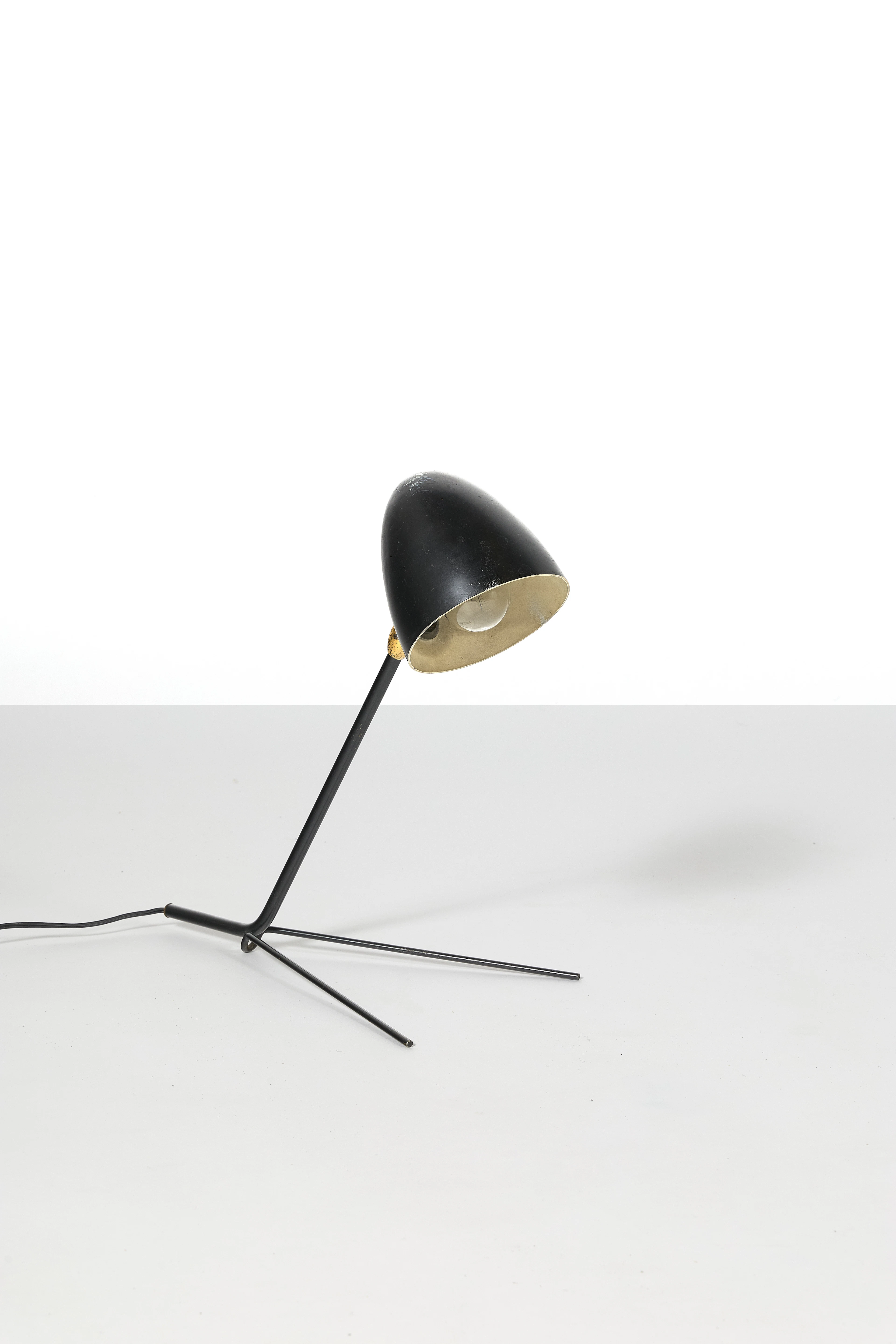 Serge MOUILLE 1922-1988 Lampe de table "Cocotte" - 1957
