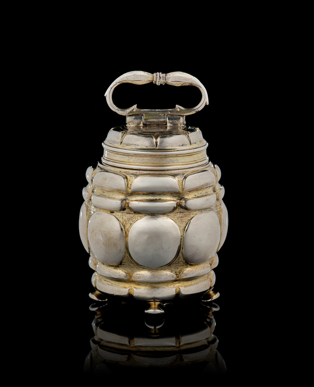 A small German parcel-gilt silver screw-top covered box, Paul Hildebrand