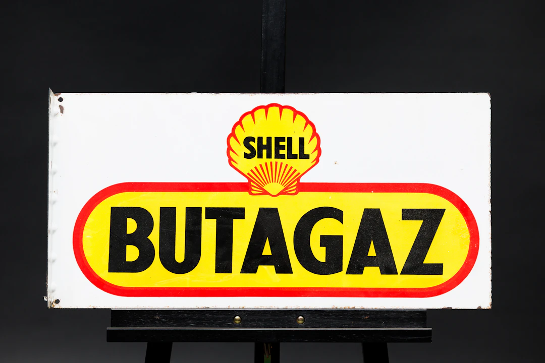 Butagaz - enamelled sign No reserve