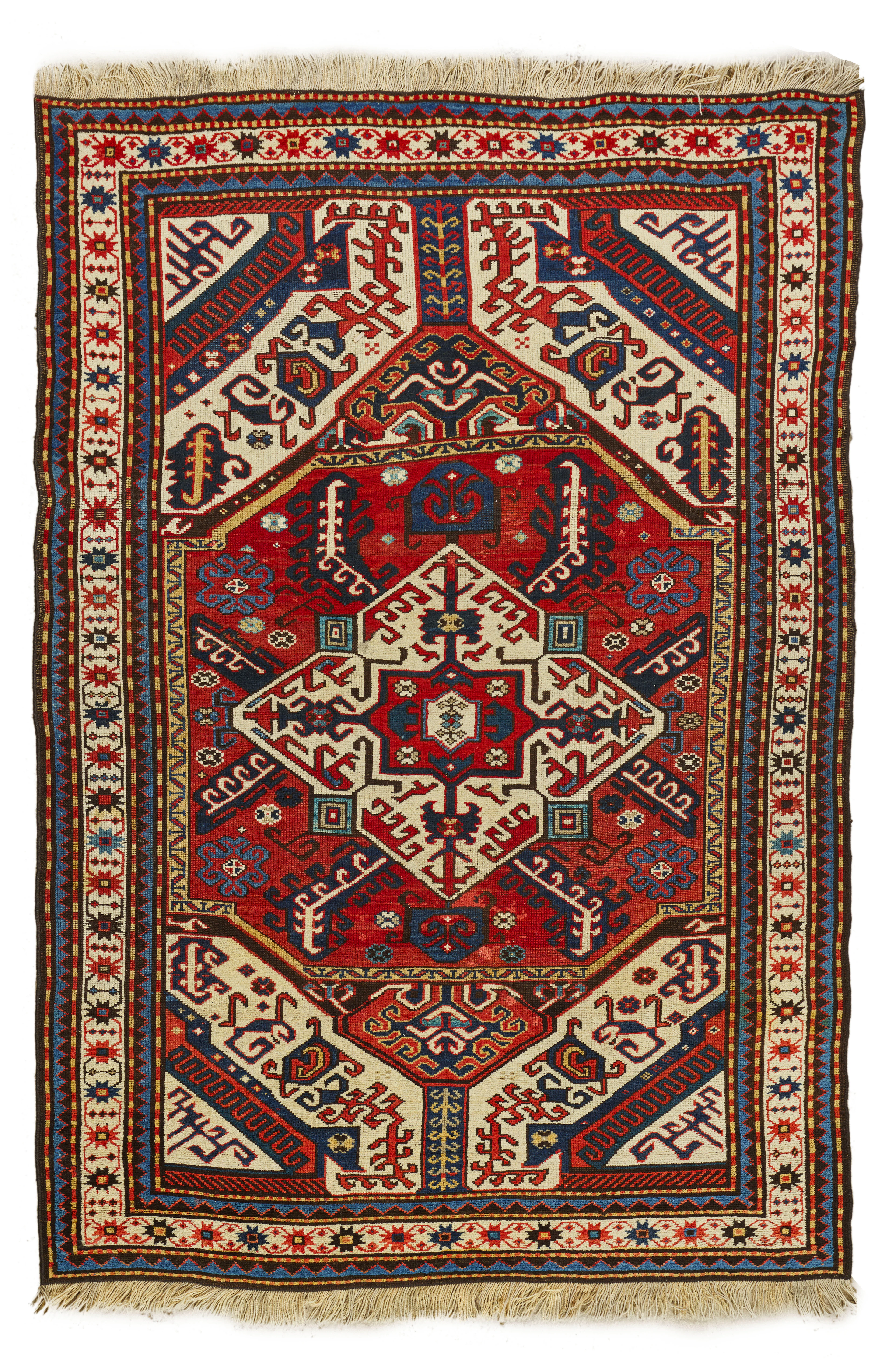 - TAPIS KASIM USHAG KAZAK, KARABAGH, CAUCASE DU SUD, VERS 1890-1900