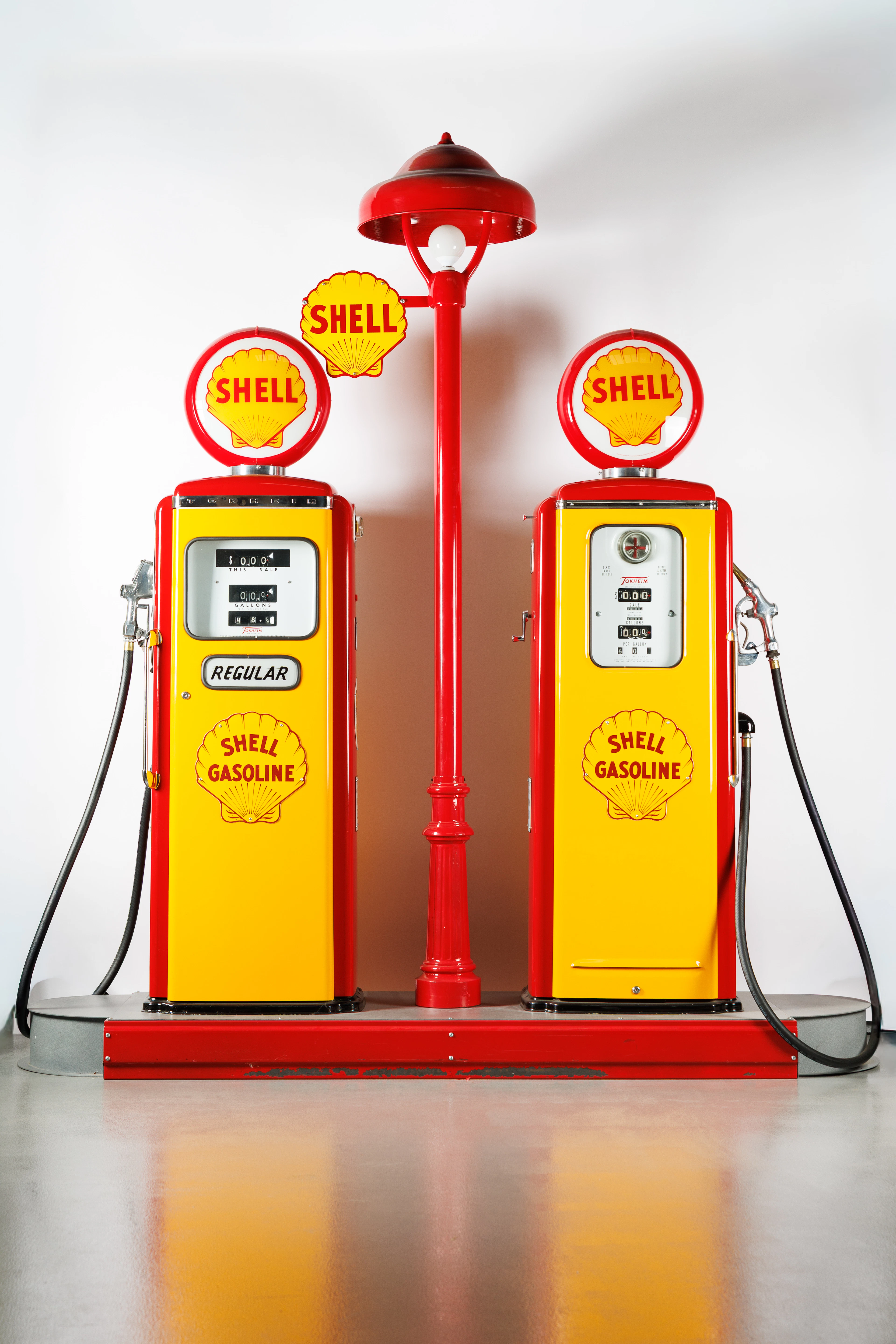 Shell – Petrol station display unit No reserve