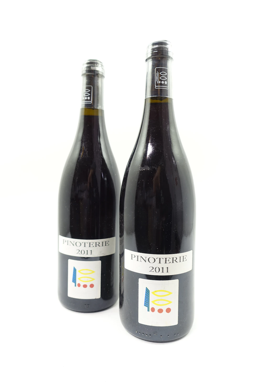 2 bts BOURGOGNE 2011 (rouge) La Pinoterie. Domaine Prieuré Roch