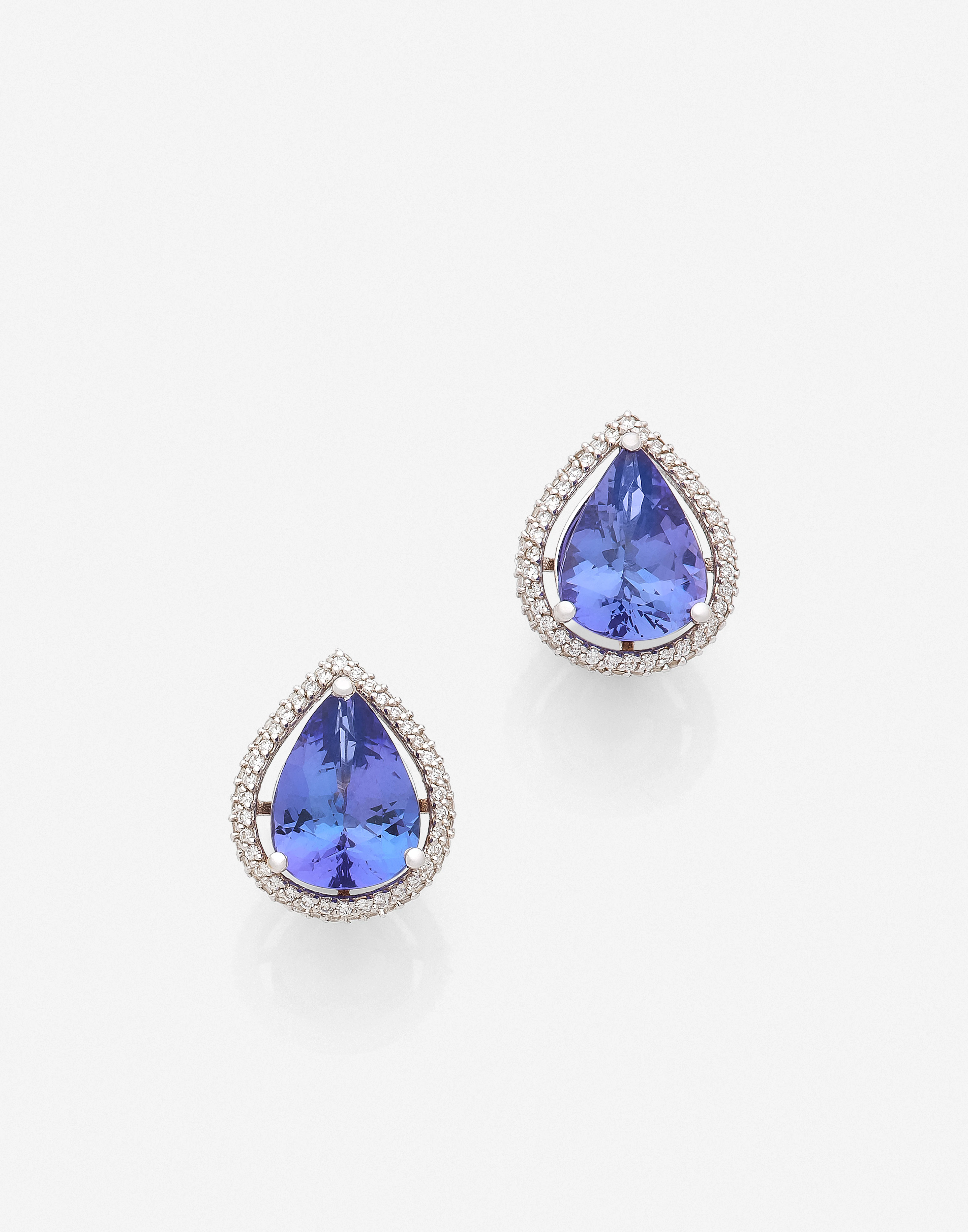 Paire de clous d'oreilles