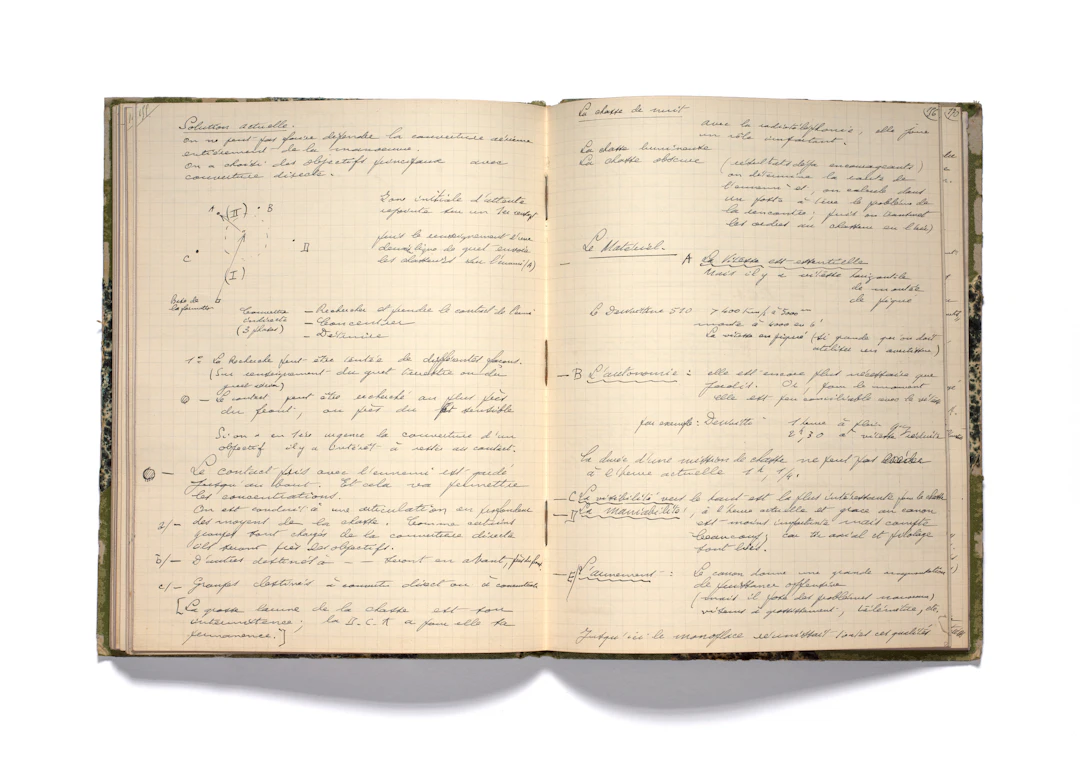 IMPORTANT DOSSIER RELATIF AU PILOTE EDMOND DE GAVARDIE