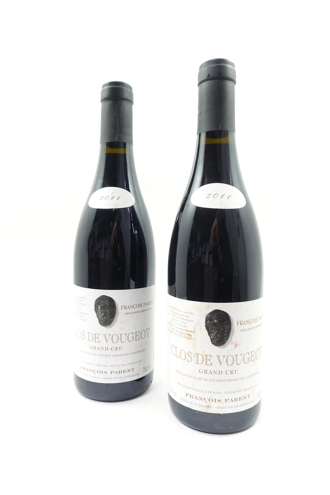 2 bts CLOS DE VOUGEOT 2011 Grand Cru. François Parent