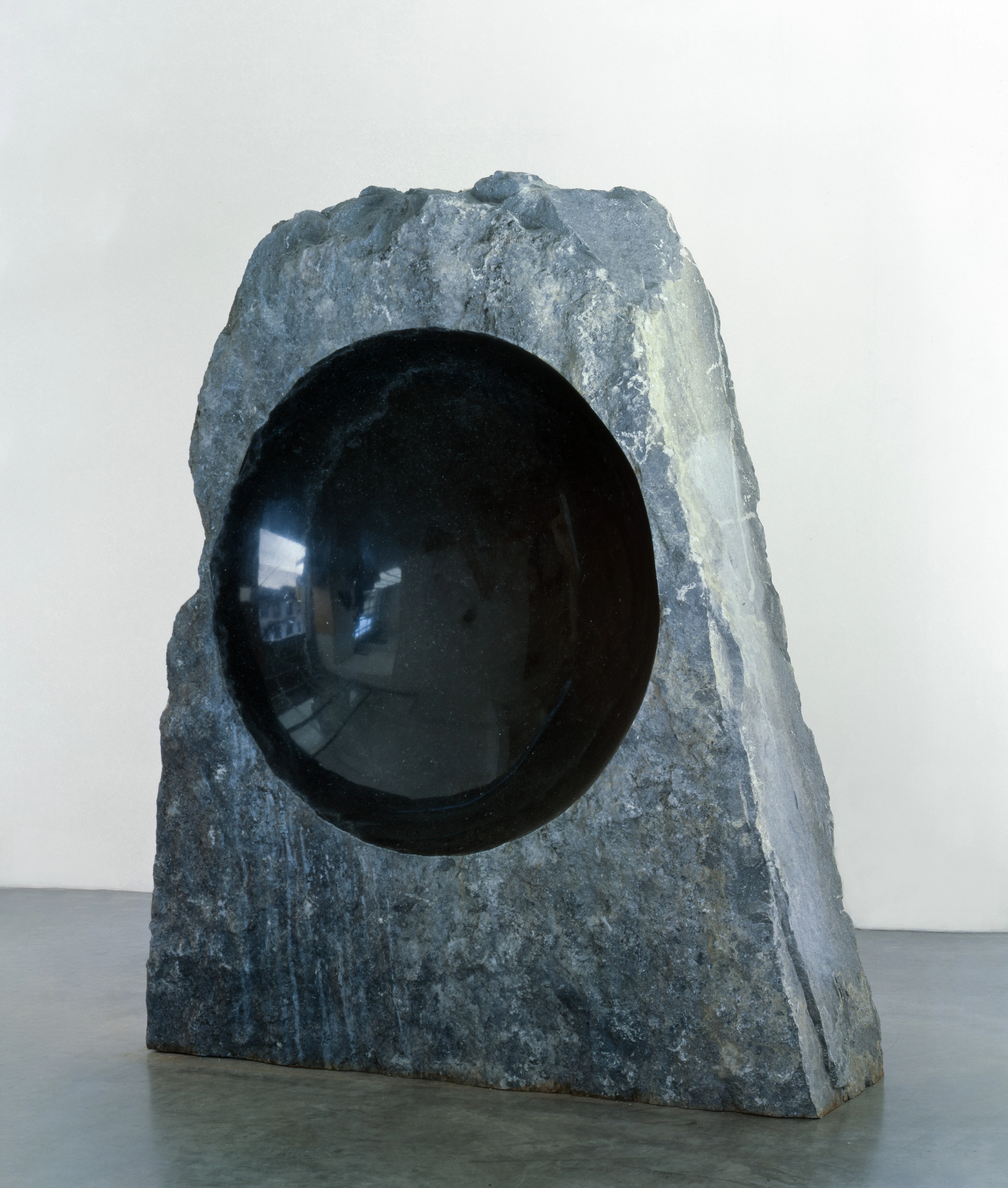 Anish KAPOOR 1954- Mirror - 1997