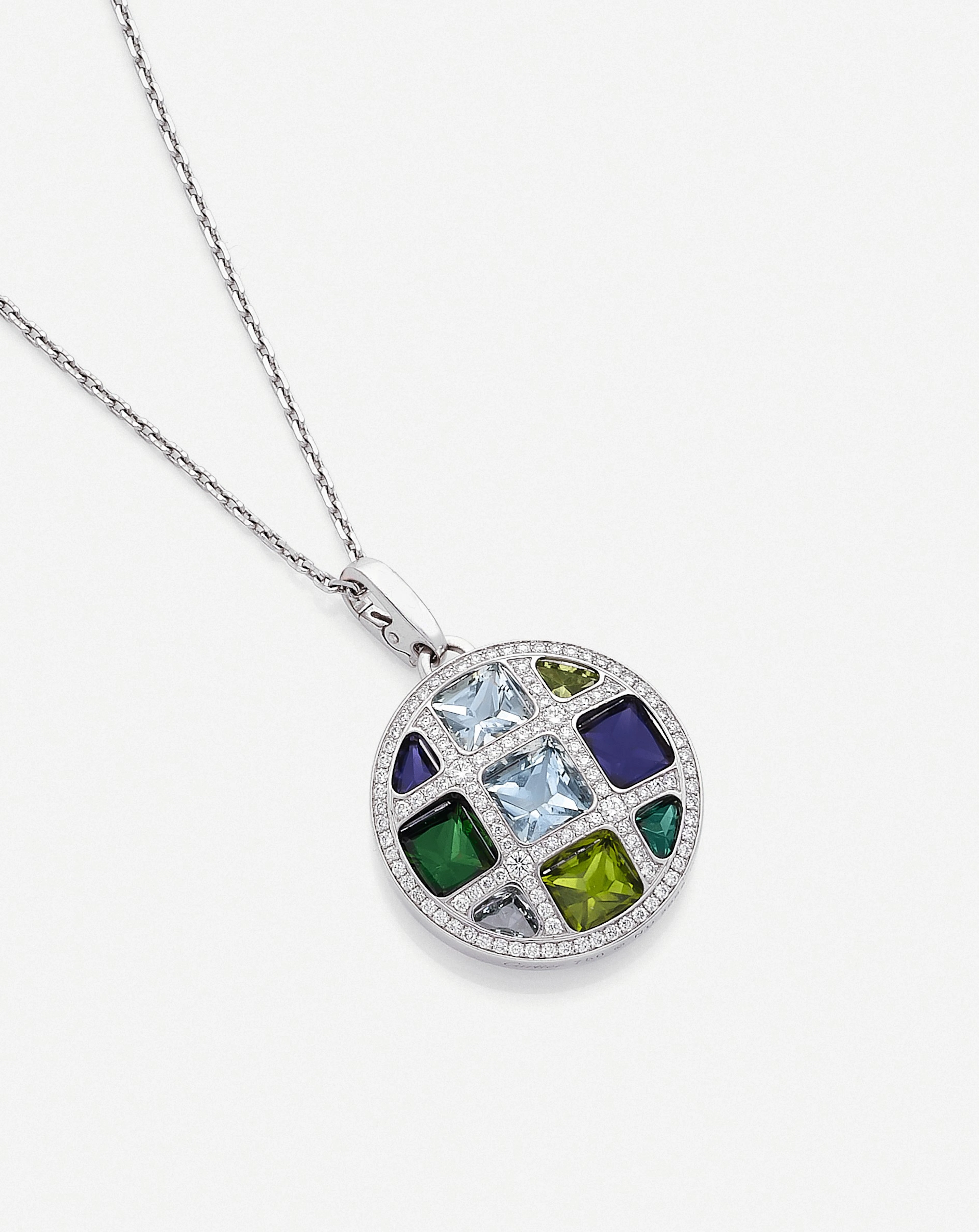 - CARTIER Collier "Pasha"