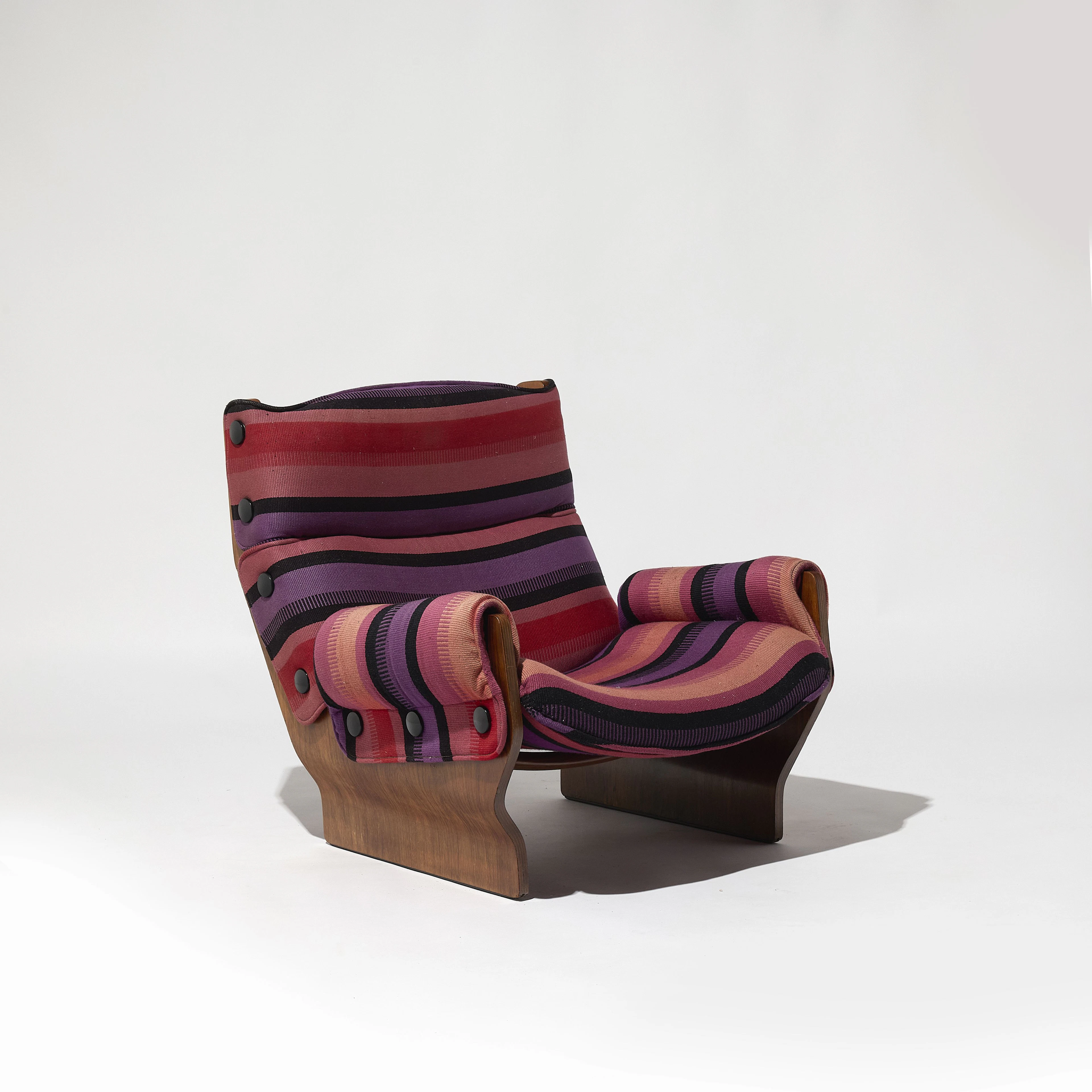 Fauteuil modèle P110 « Canada » – 1965
