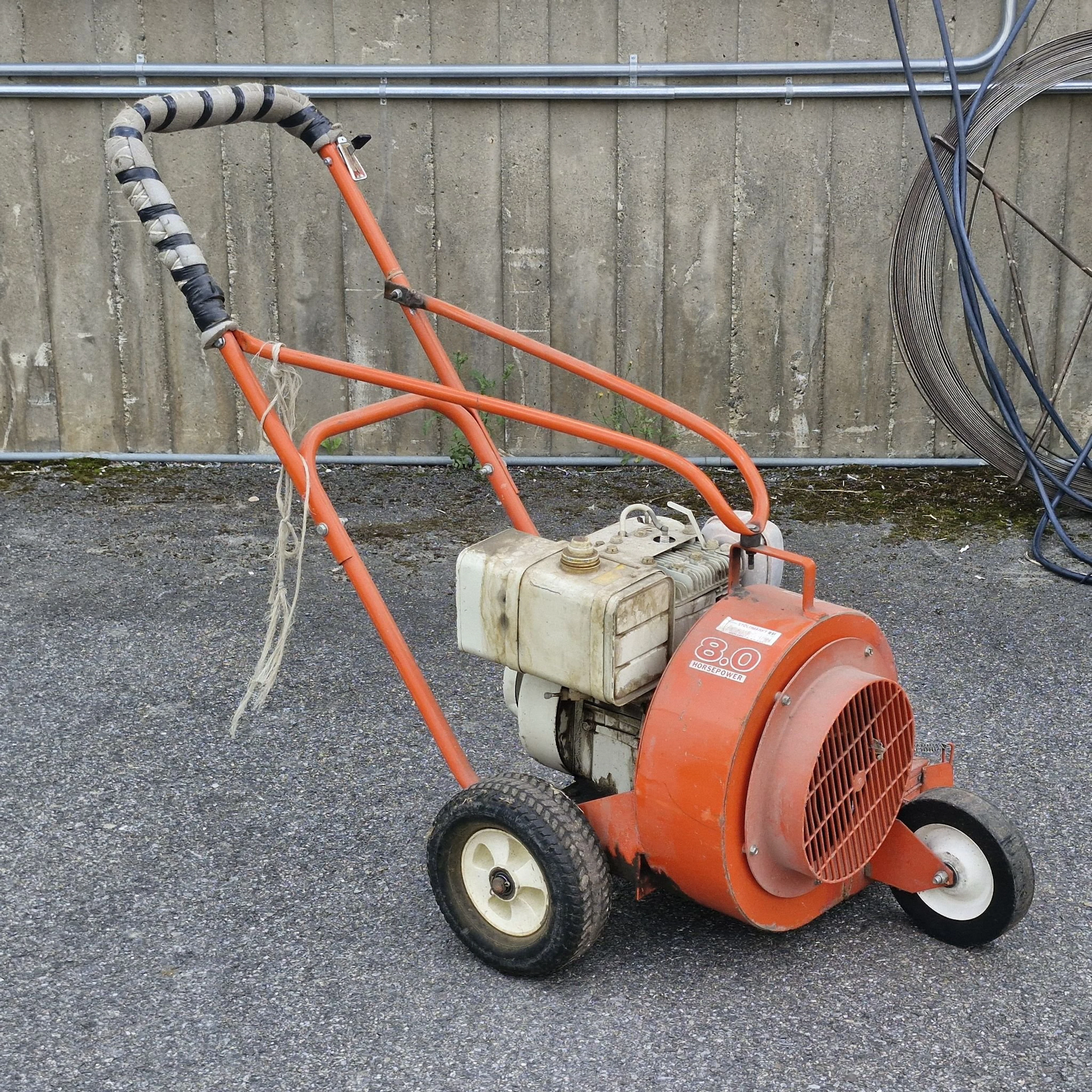 Billy Goat lövblås - Trädgårdsmaskin - Briggs & Stratton