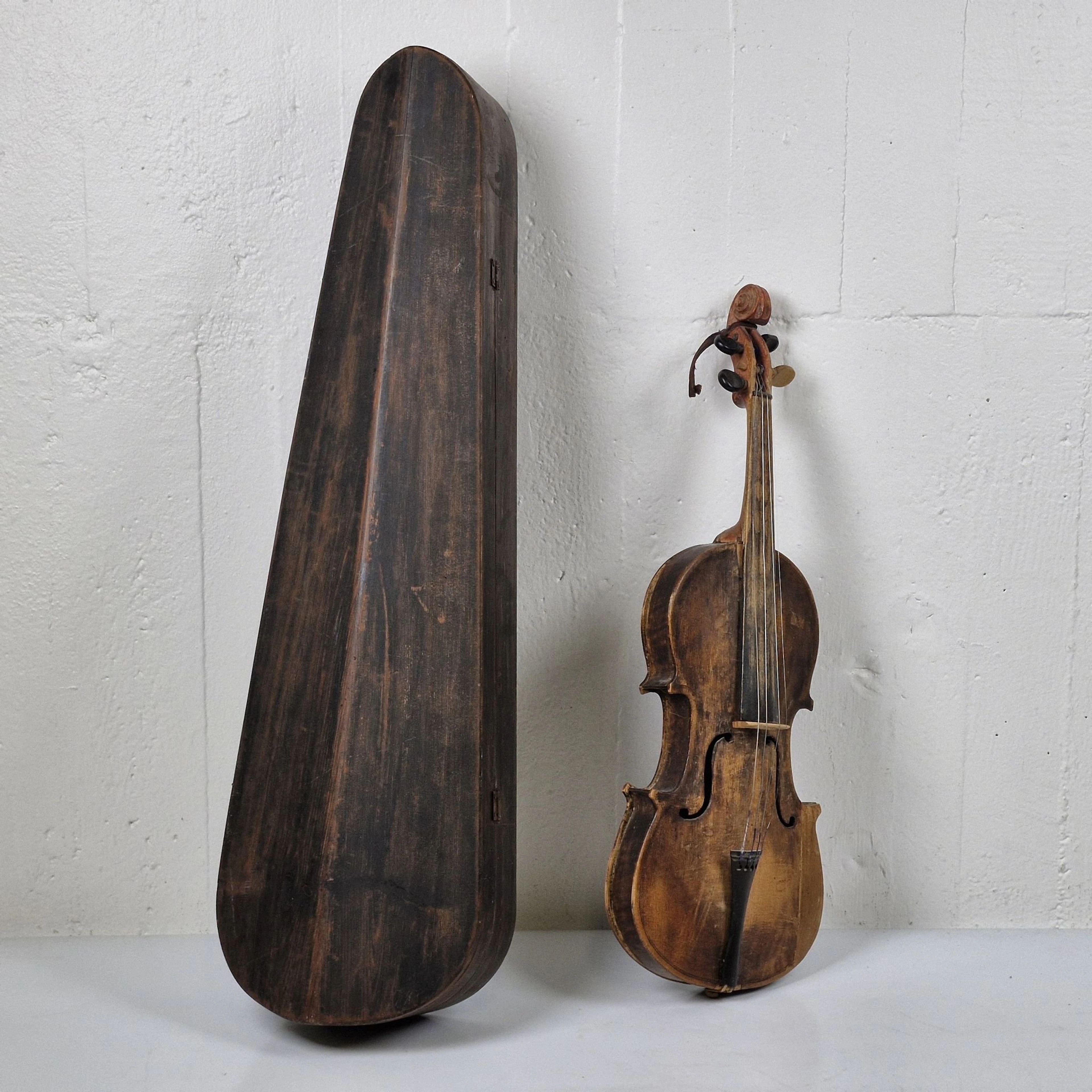 Fiol med fodral - Stränginstrument - 1800-tal - Vintage - Musikinstrument