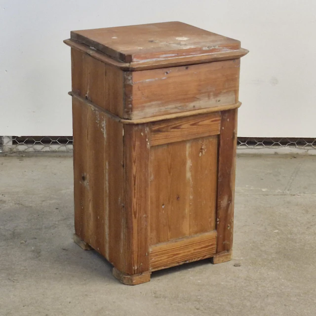 Pottskåp i trä - Kommod - Träskåp - Träkommod - 1800-tal - Antik