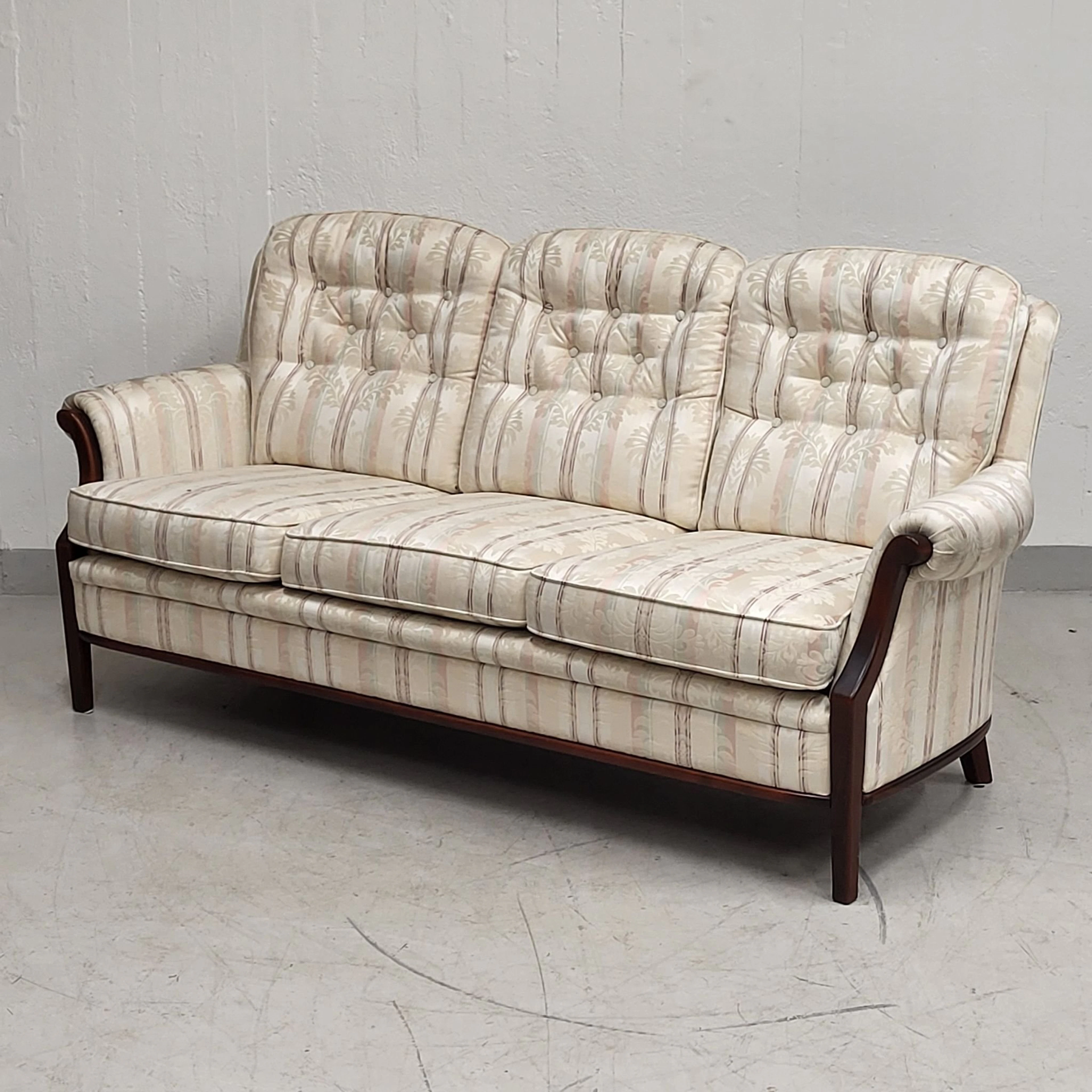 3-sitssoffa - Soffa - Tygsoffa - Bröderna Andersson, Ekenässjön