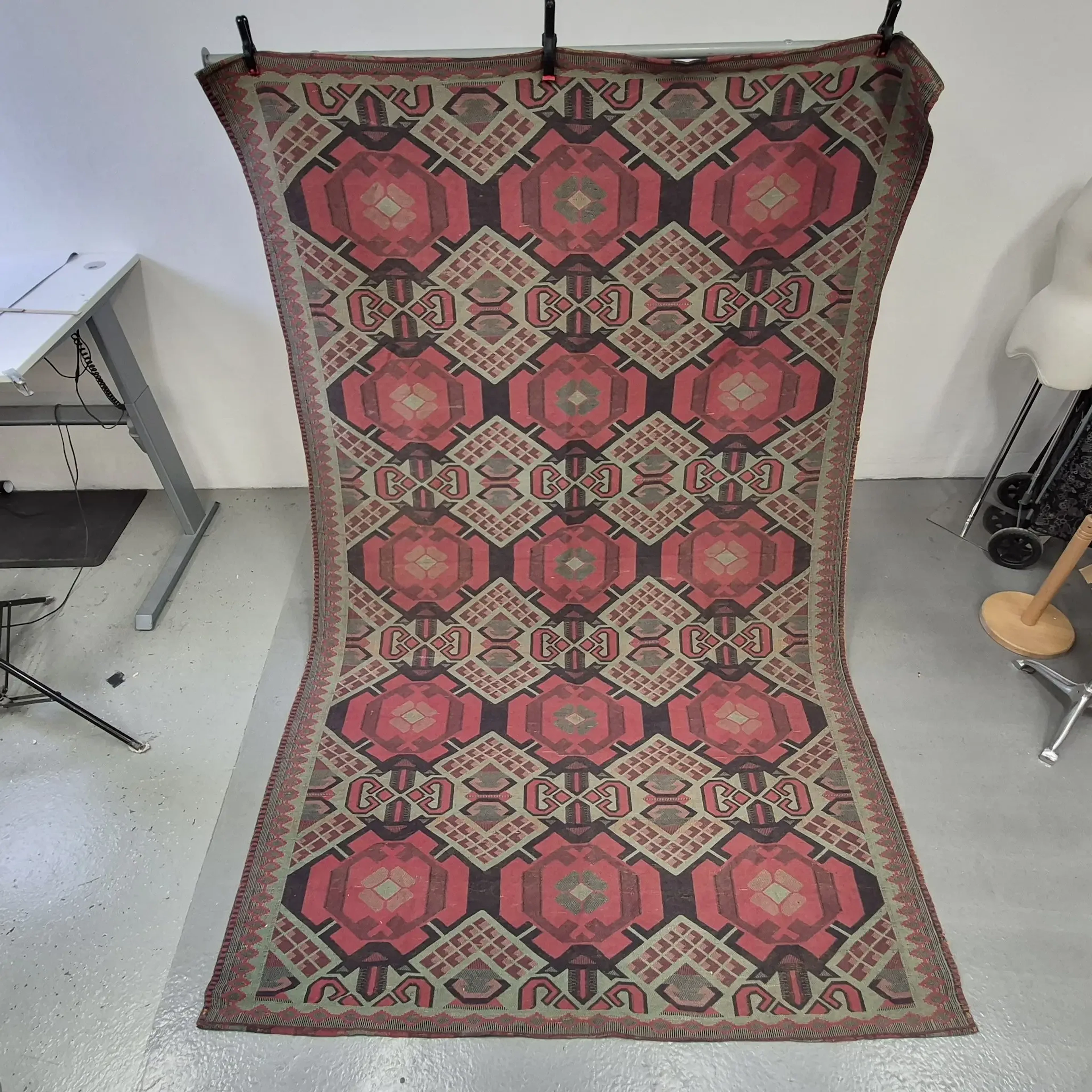 Sängöverkast ? - Duk - Textil - Matta - 286 x 182 cm - Jugend