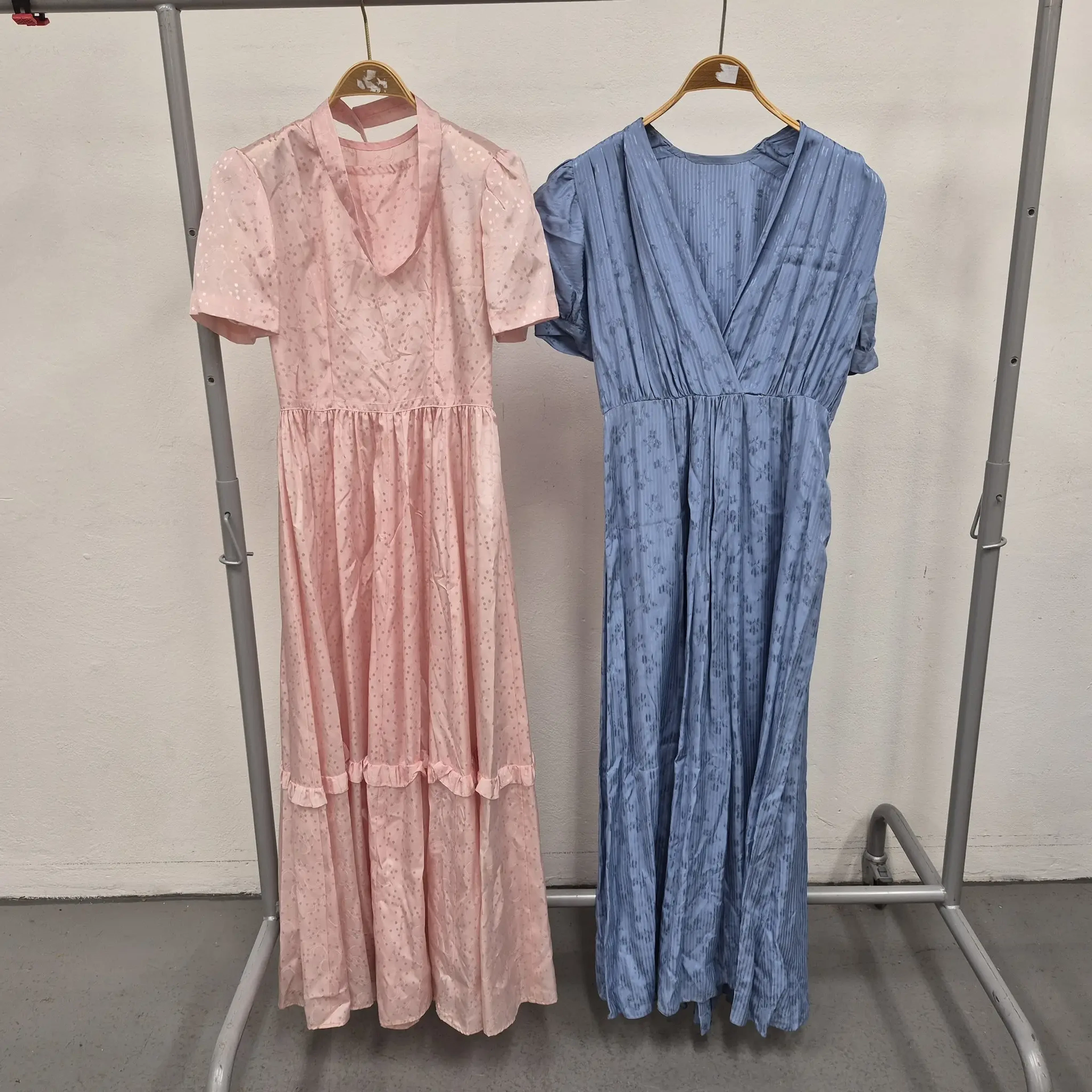 2st. Långklänningar i Polyester? - Klänningar - Vintage