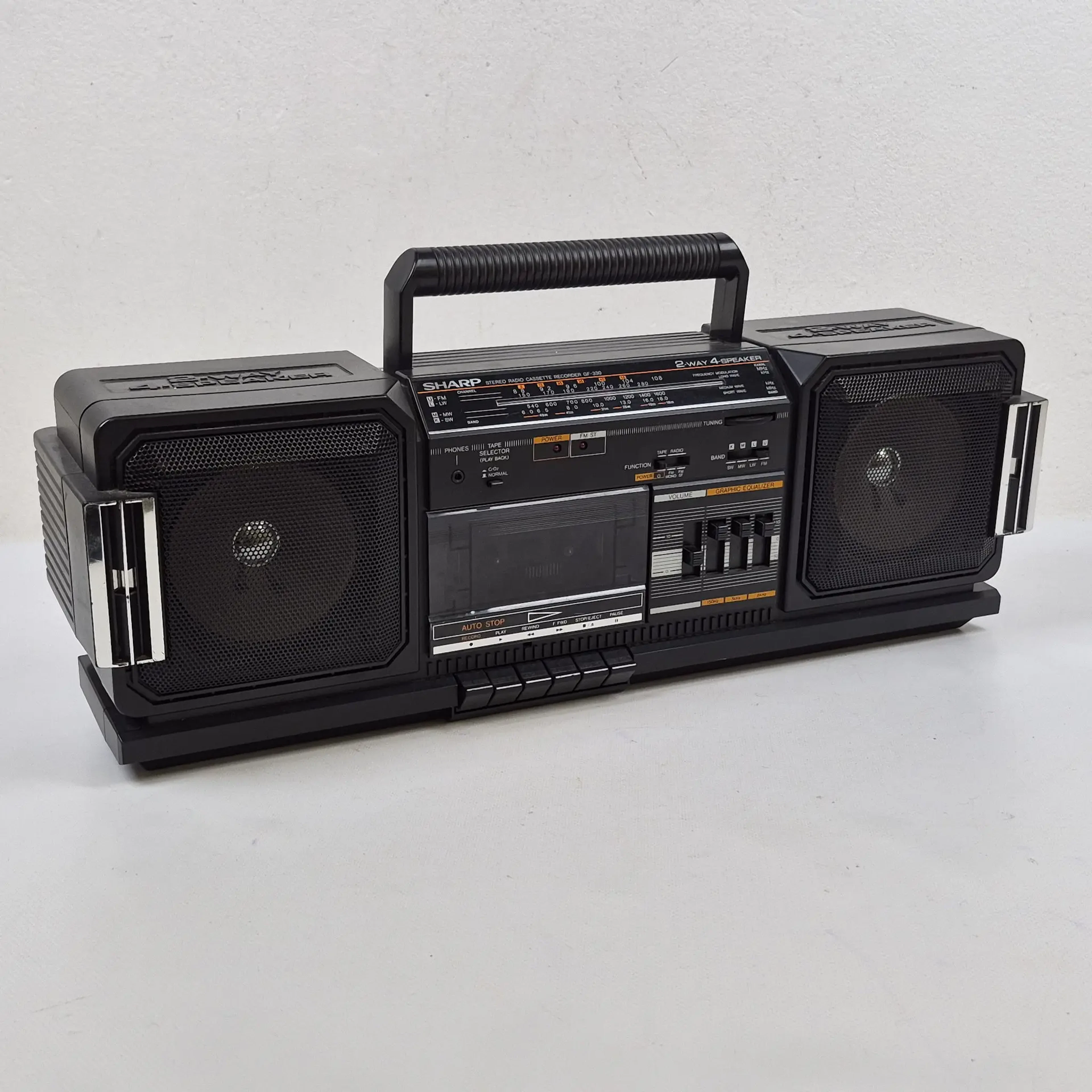 Radio & kassettbandspelare - Sharp - Radioapparat