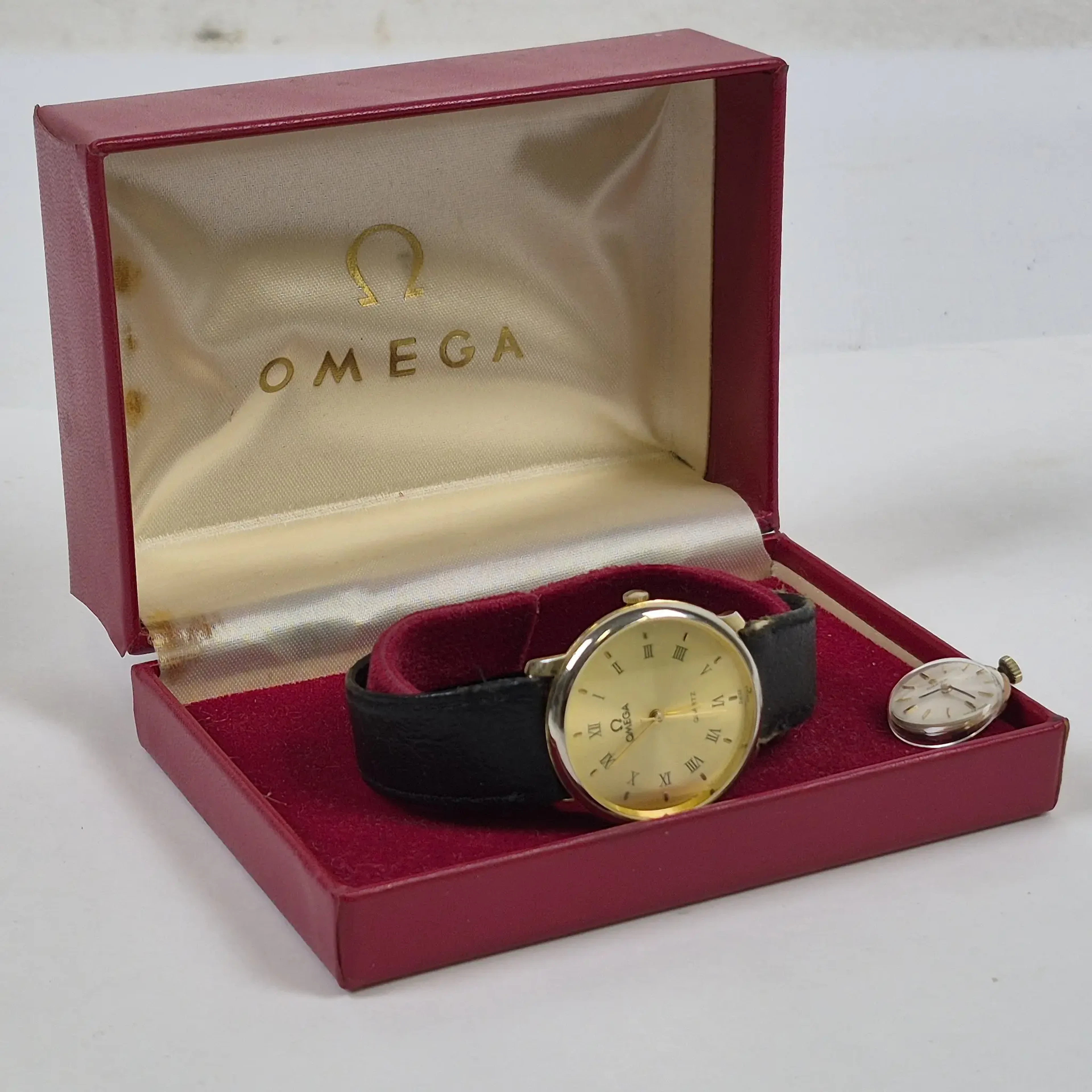 2st. Omegaklockor - Armbandsur - Omega - Klockor