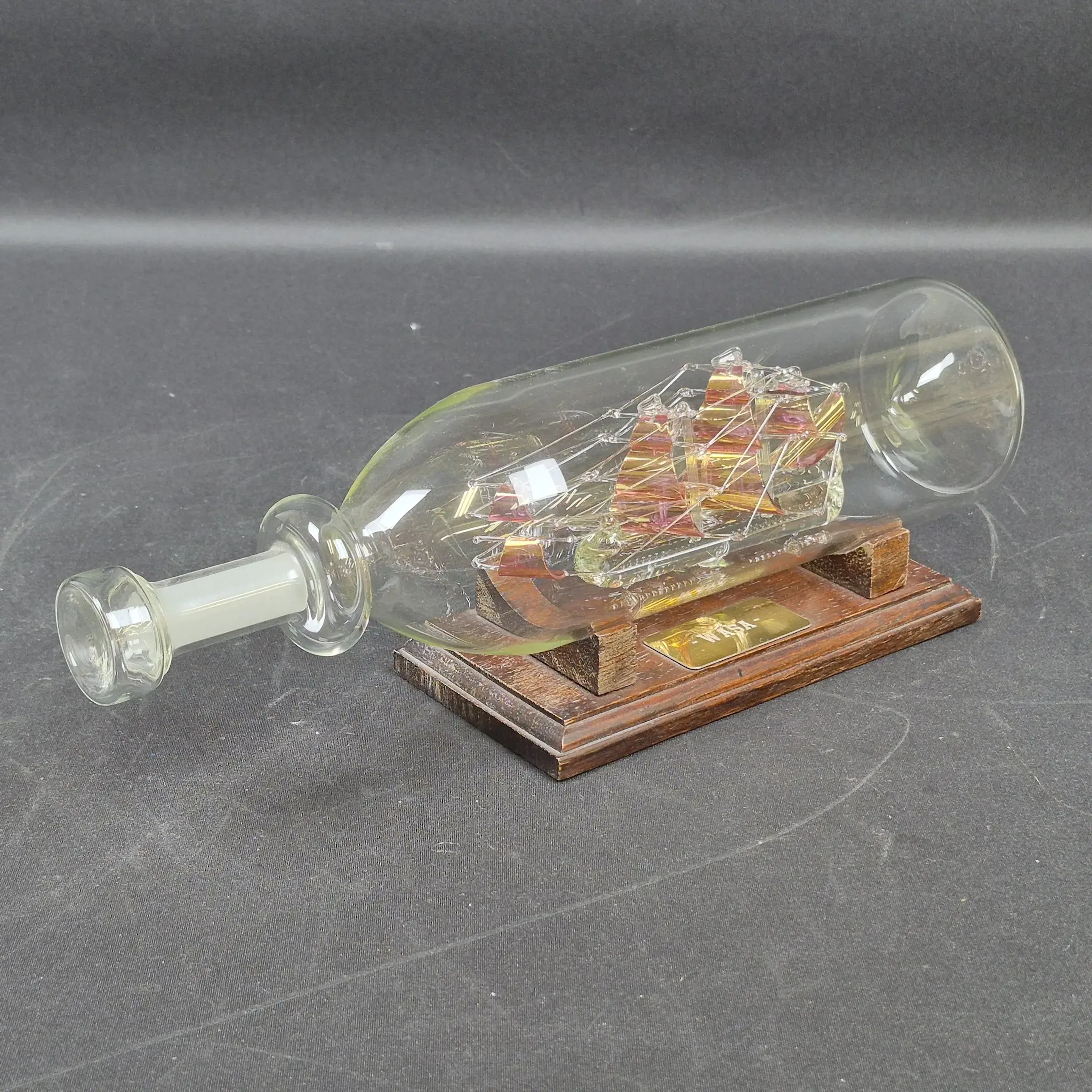 Skepp i glas i glasflaska - Flaskskepp - Regalskeppet "Wasa" - Mayflower glas