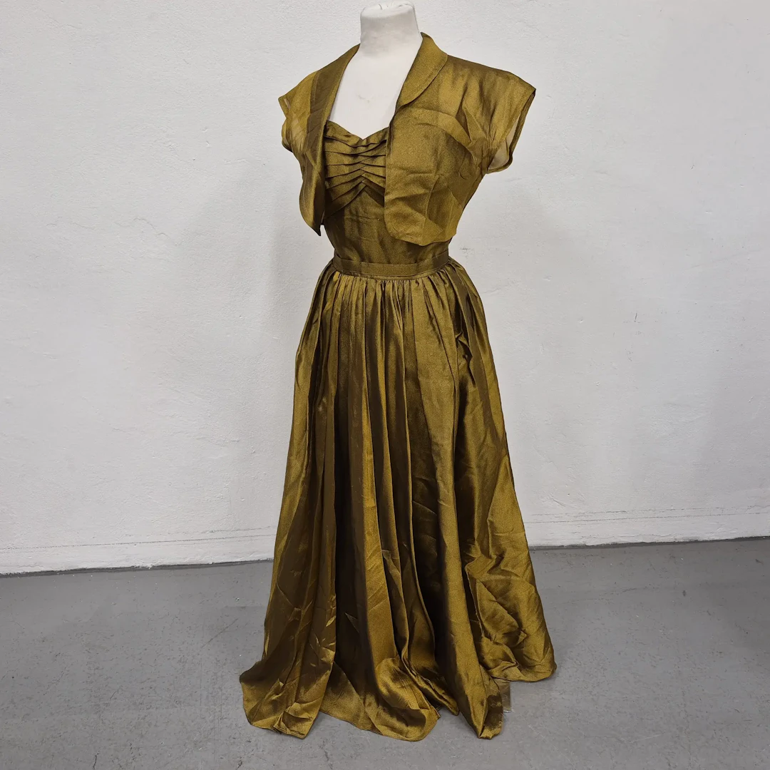Långklänning i polyester? - Aftonklänning - Vintage