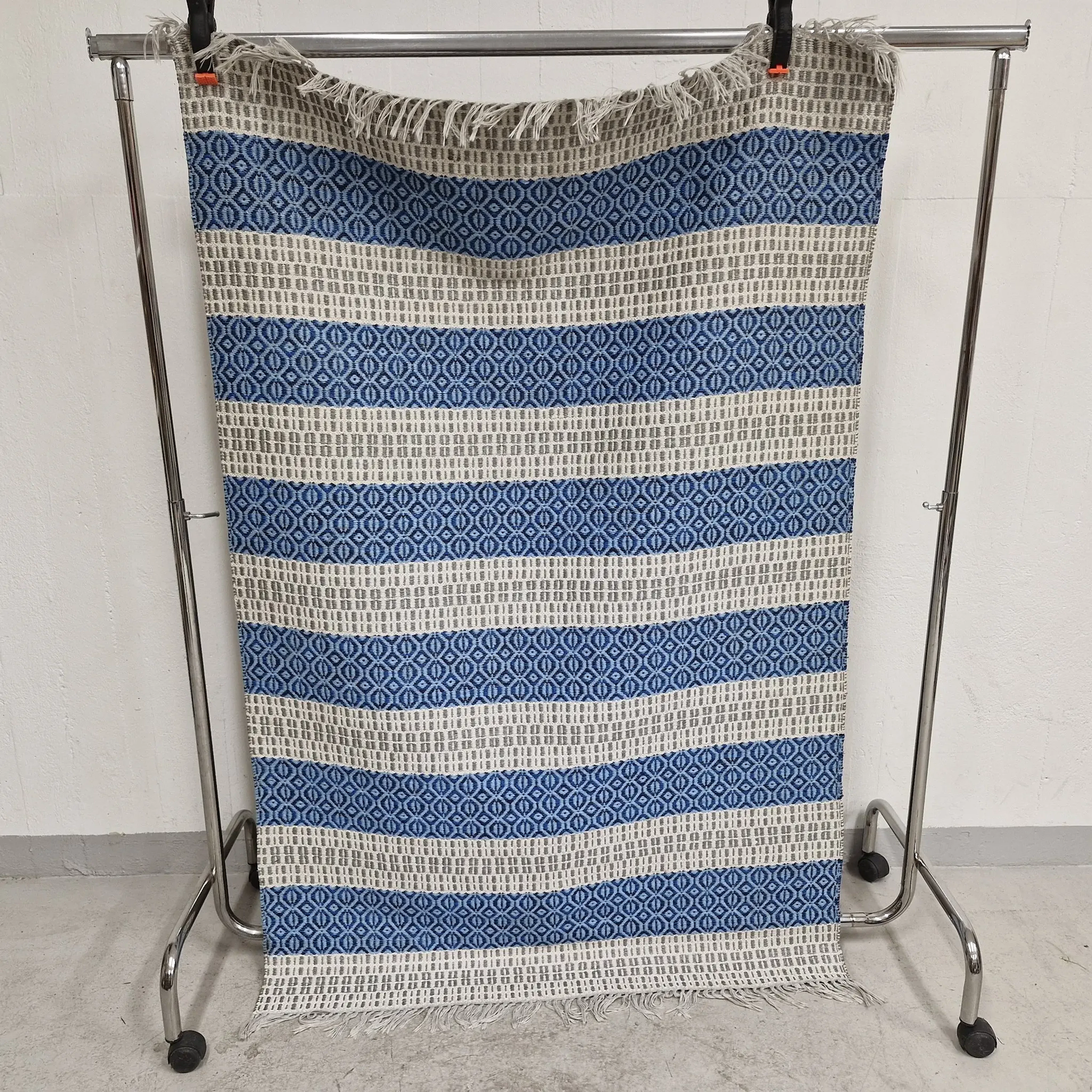 Matta i plast - 174 x 113 cm - Vävd matta