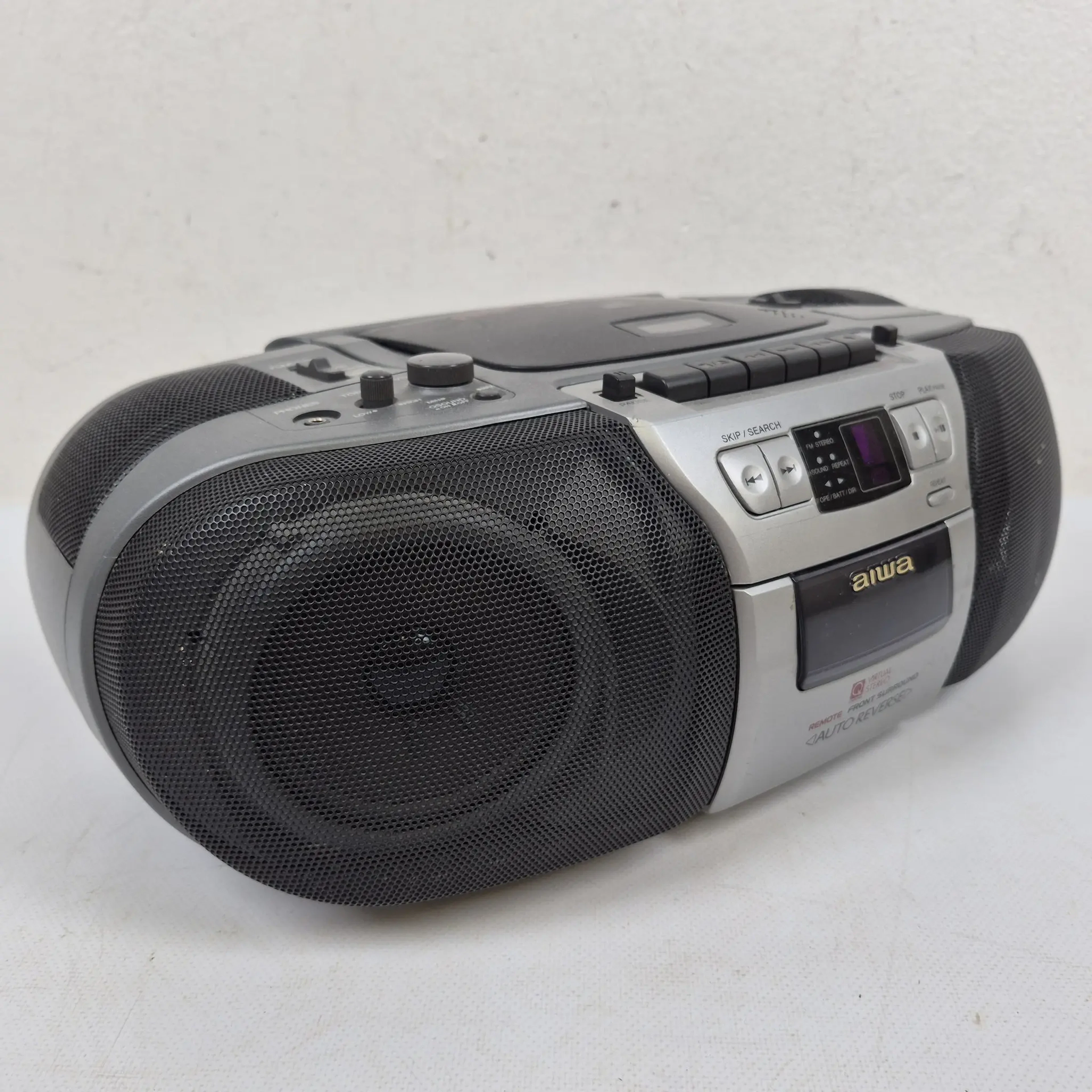 Cd-spelare med kassettbandspelare - Aiwa