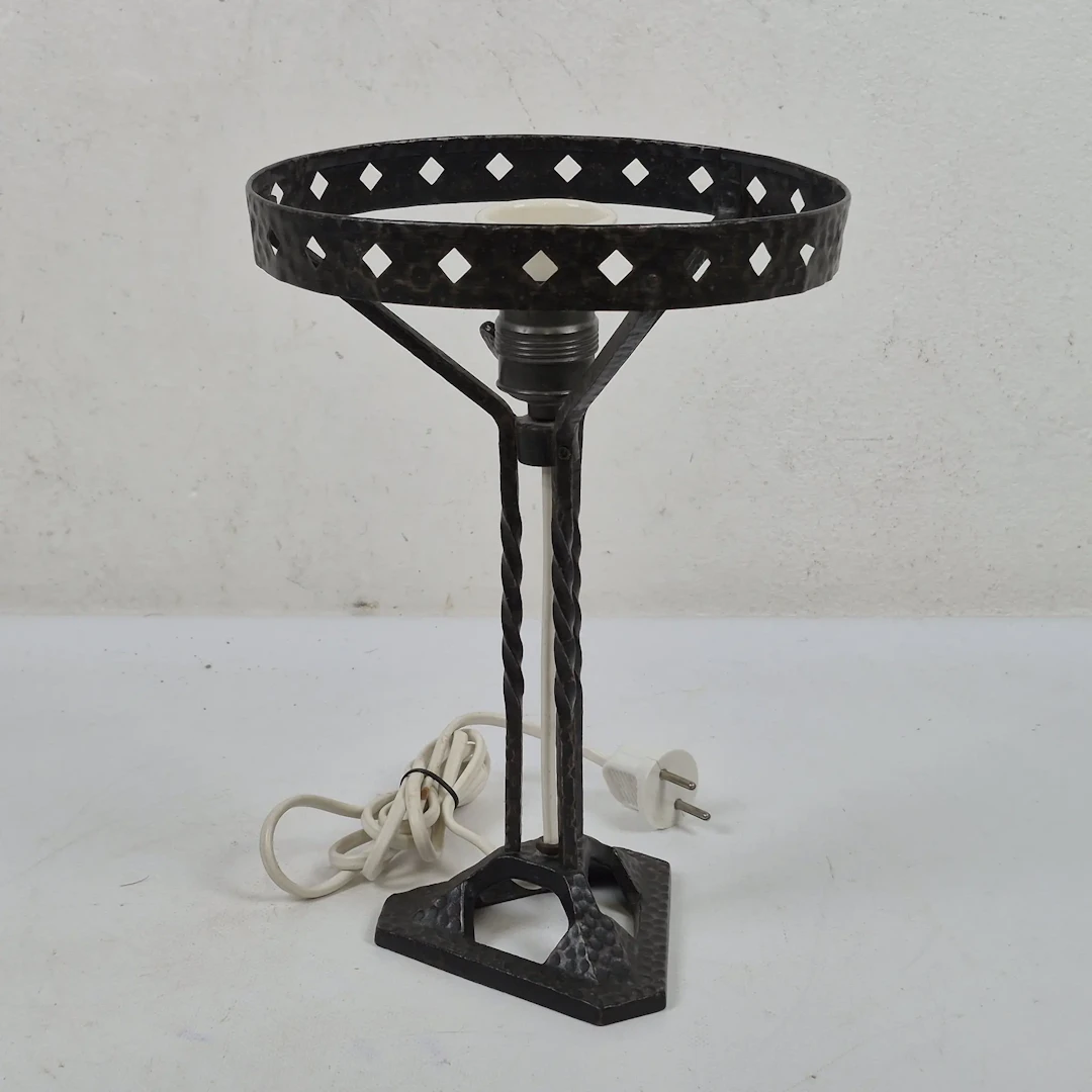 Bordslampa i smide - Stridbergslampa - Art Deco - Svensk